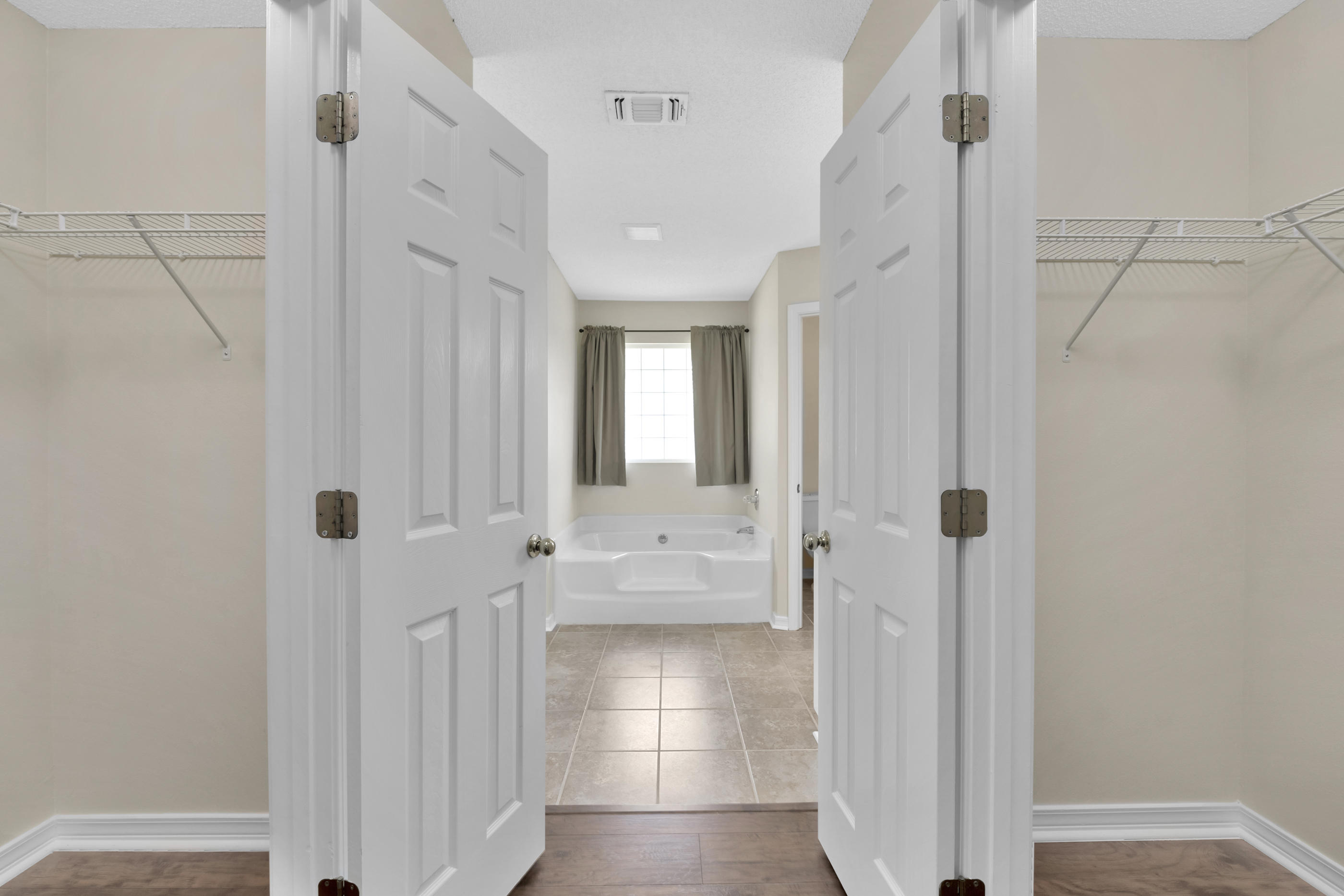 MARION MANOR - Residential