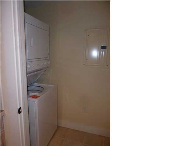 PILOT HOUSE - Residential