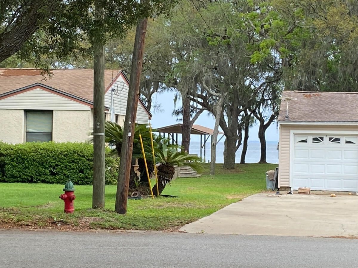 GARNIERS BEACH - Residential