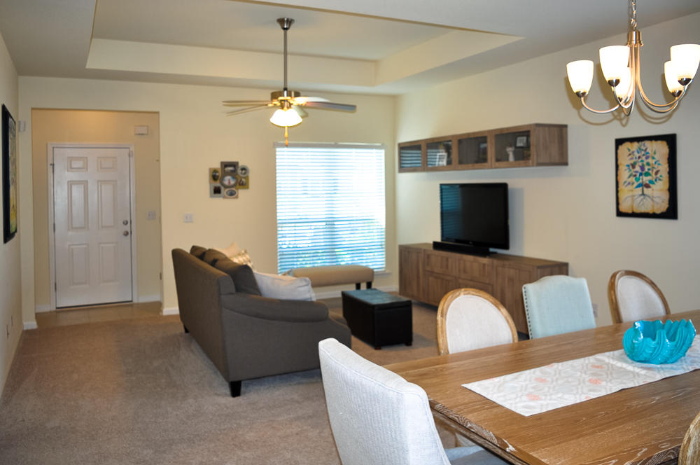 HAMMOCK BAY - Residential Lease