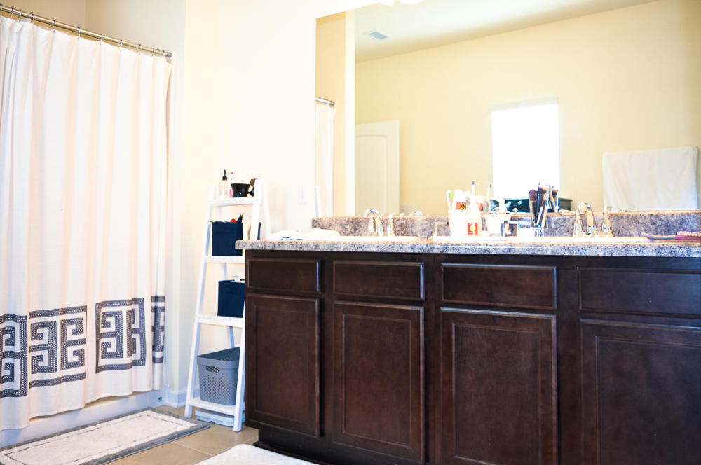 HAMMOCK BAY - Residential Lease