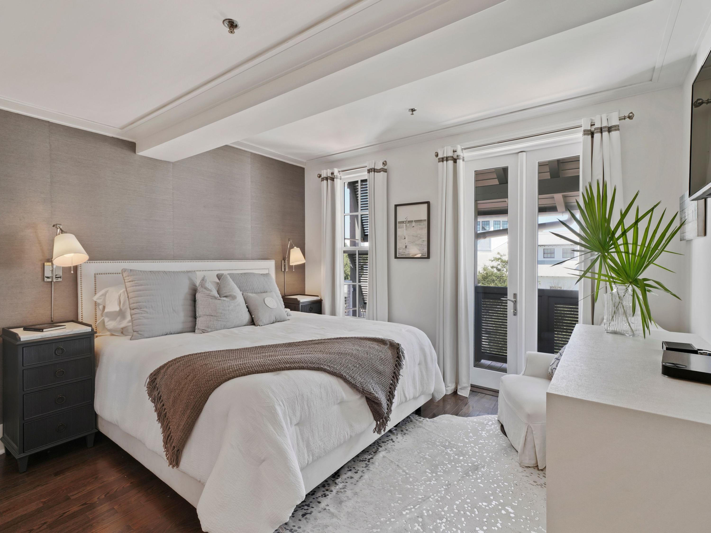 ROSEMARY BEACH - Residential