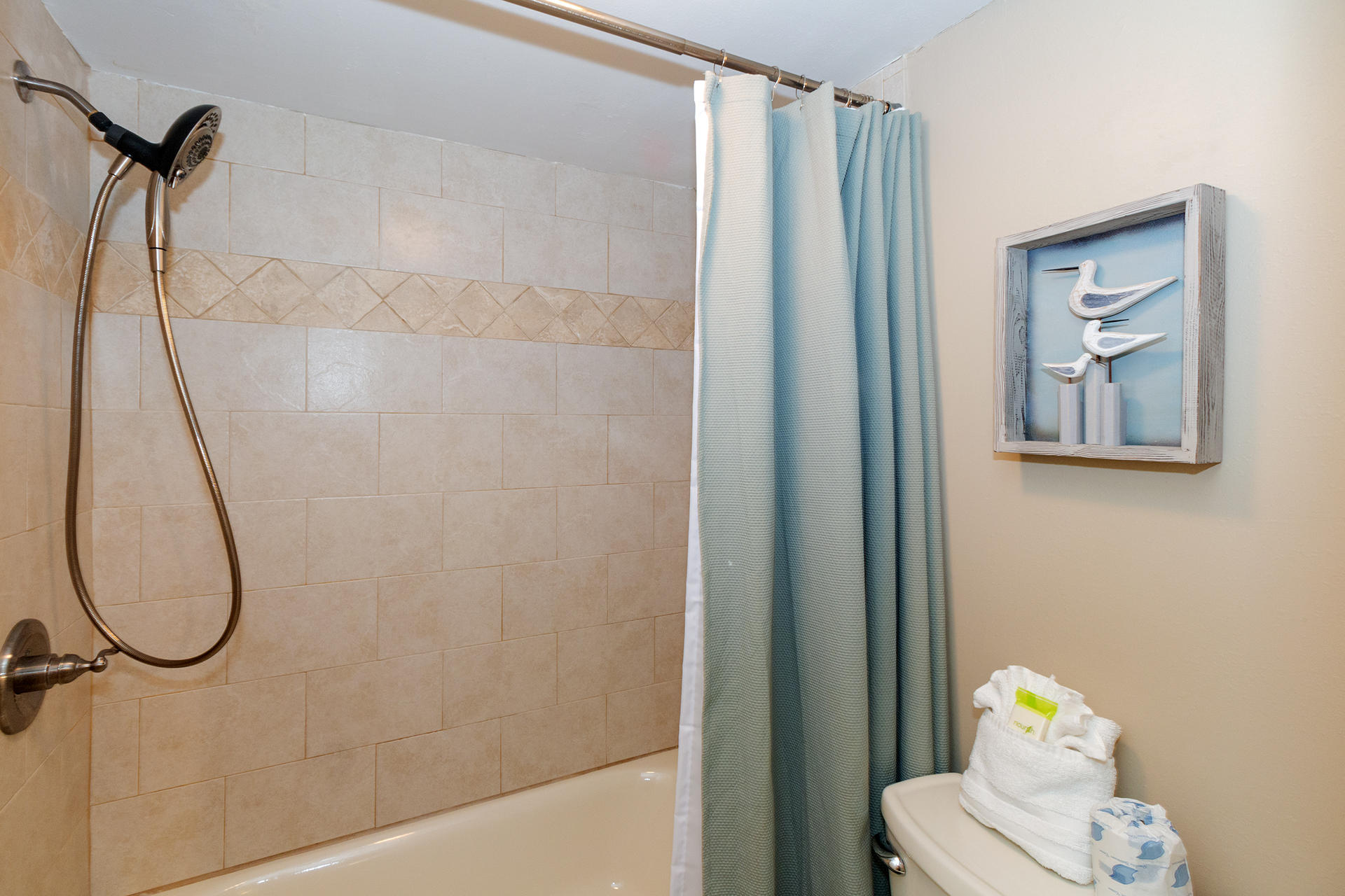 EL MATADOR CONDO - Residential