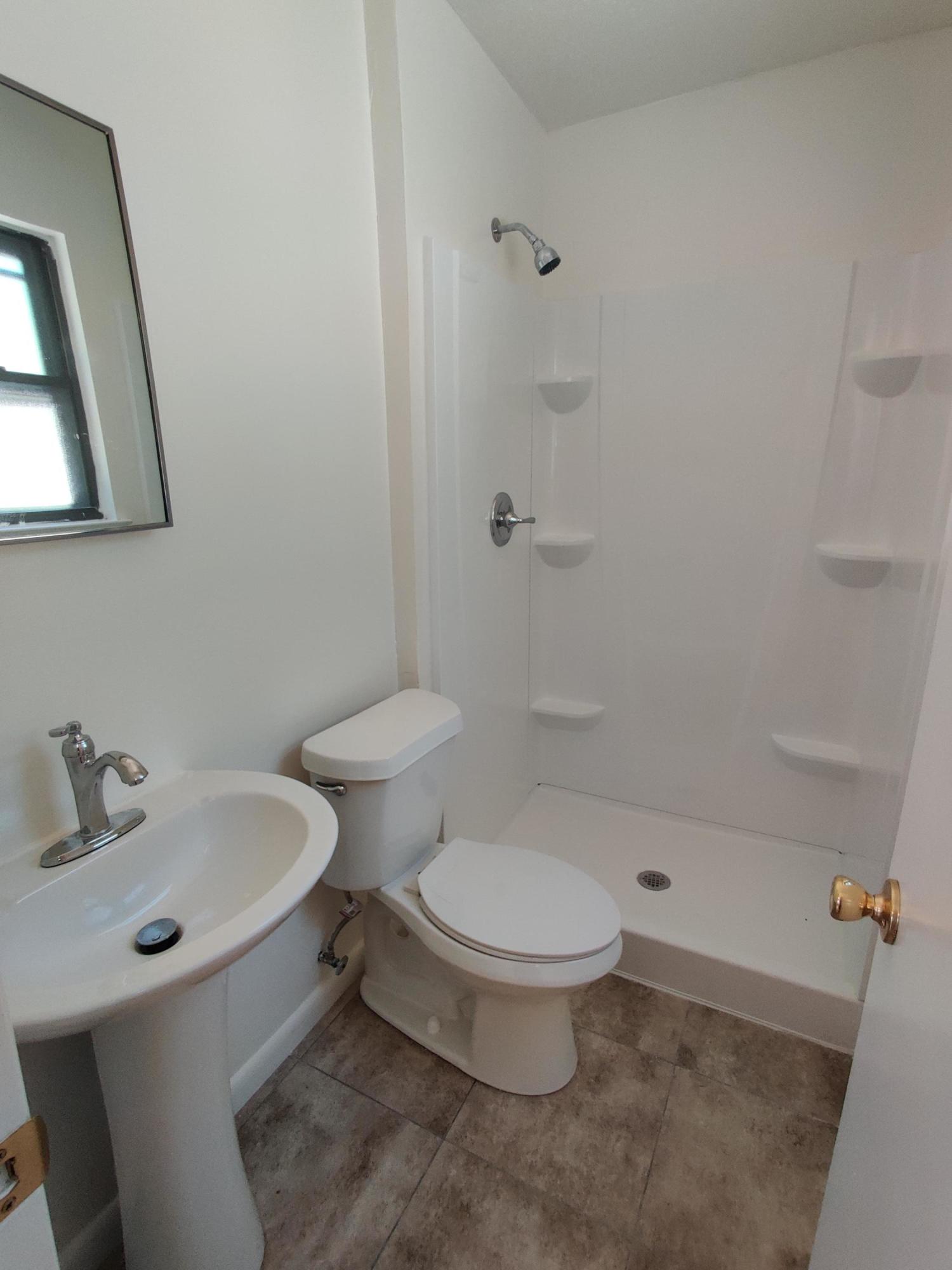 MARY ESTHER HEIGHTS - Residential