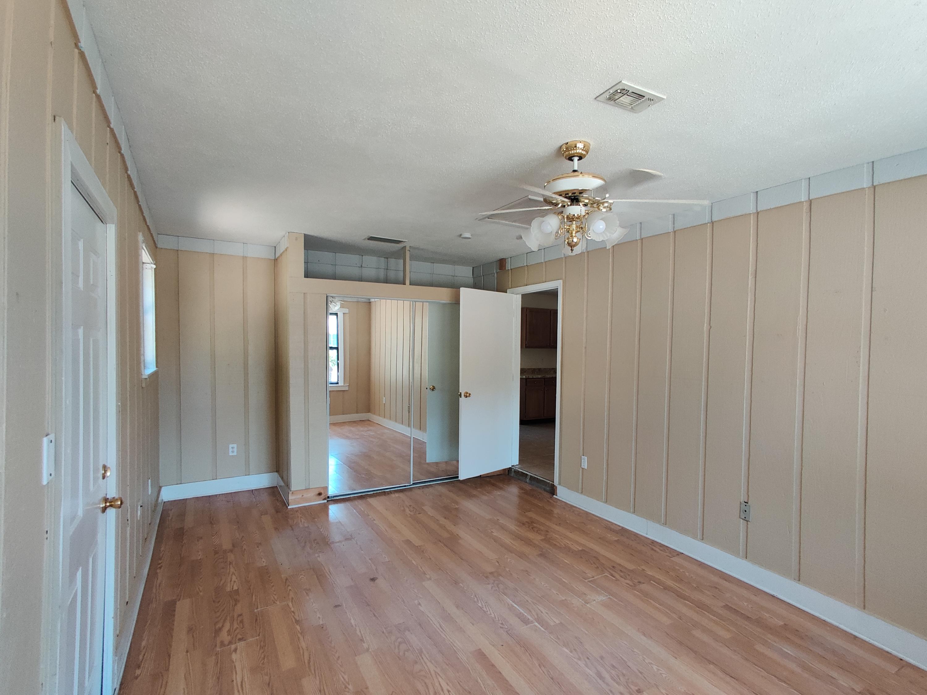 MARY ESTHER HEIGHTS - Residential