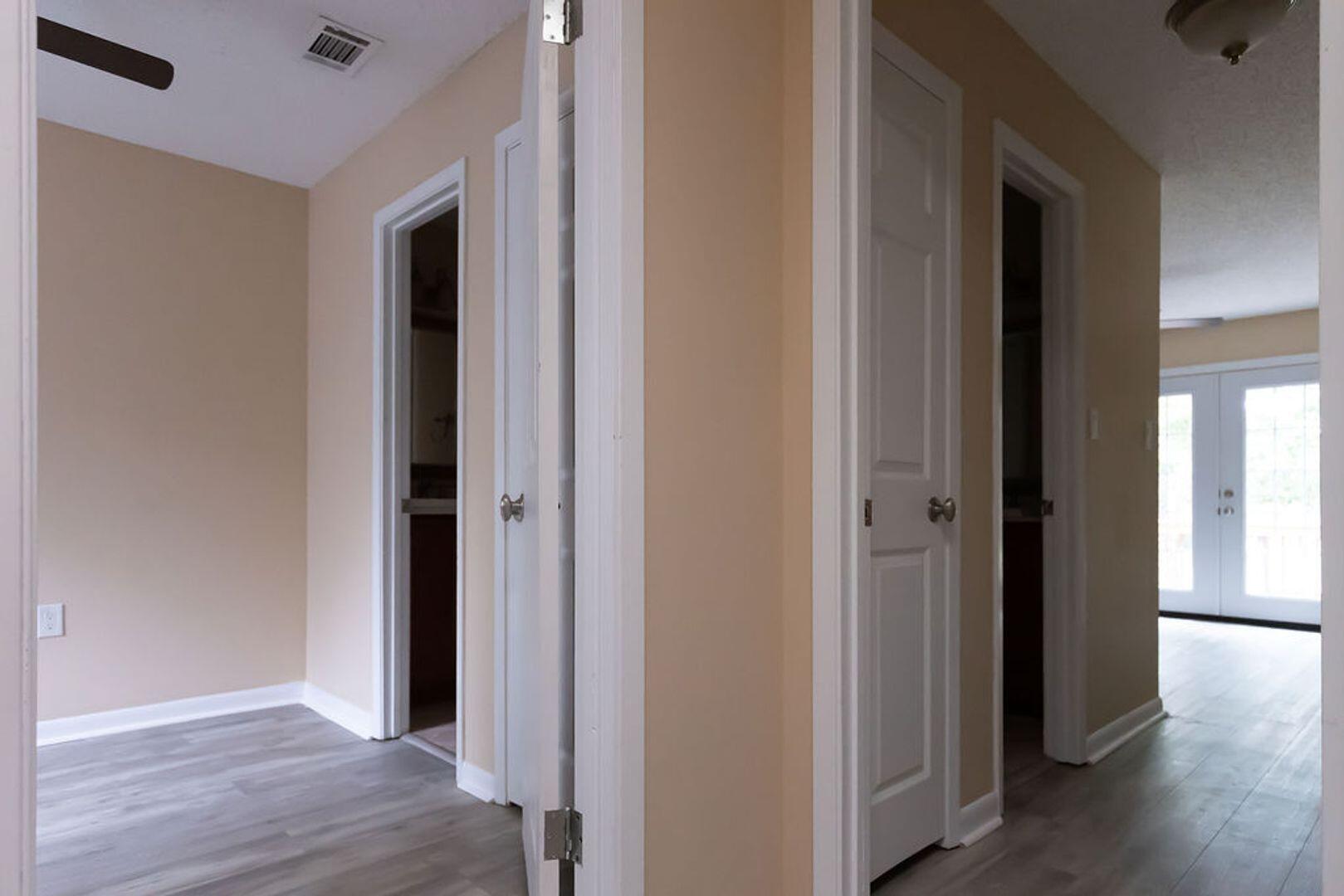 PORT DIXIE - Residential Lease