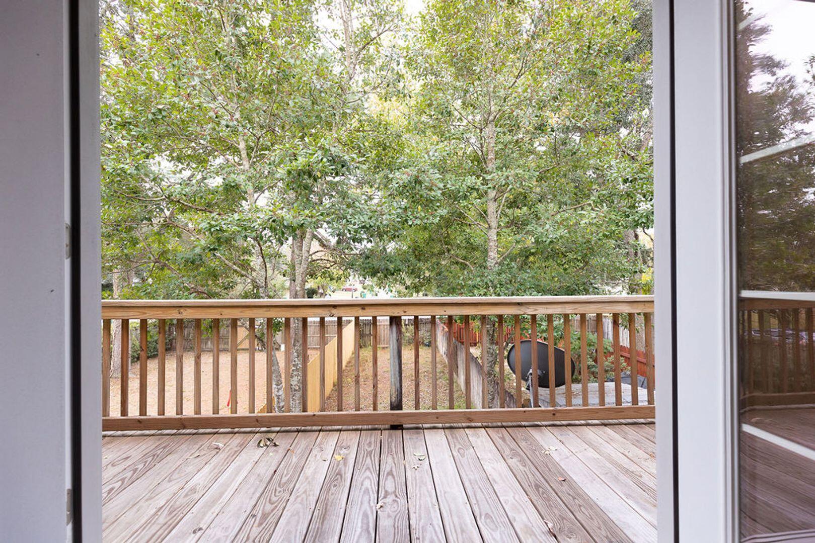 PORT DIXIE - Residential Lease
