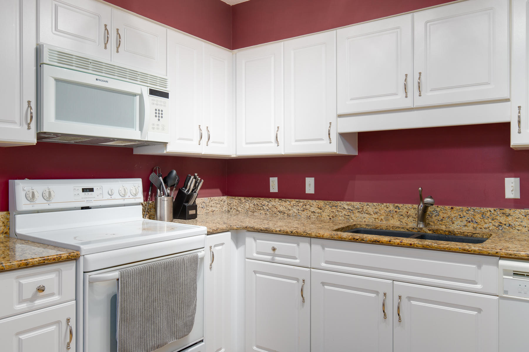 KIDD BAYOU OAKS - Residential