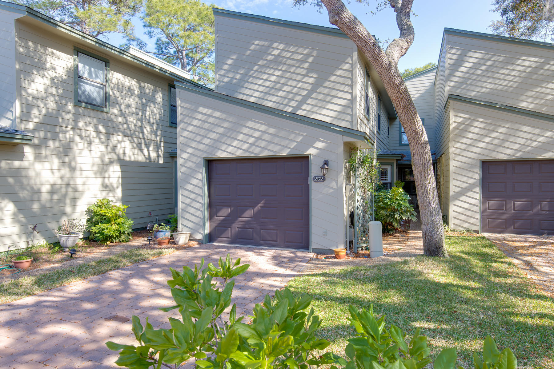 KIDD BAYOU OAKS - Residential