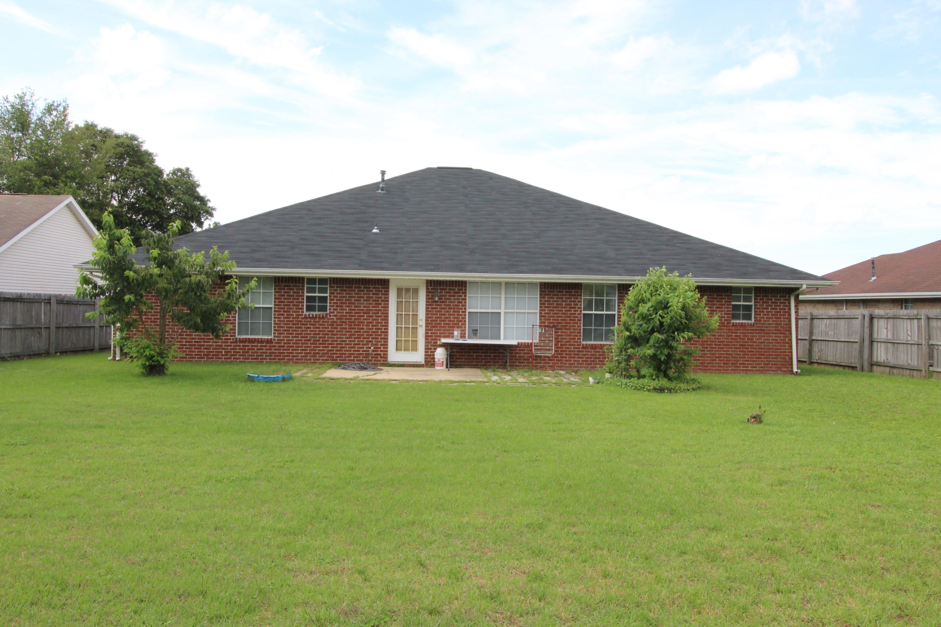 CHEROKEE BEND S/D PH 2 - Residential