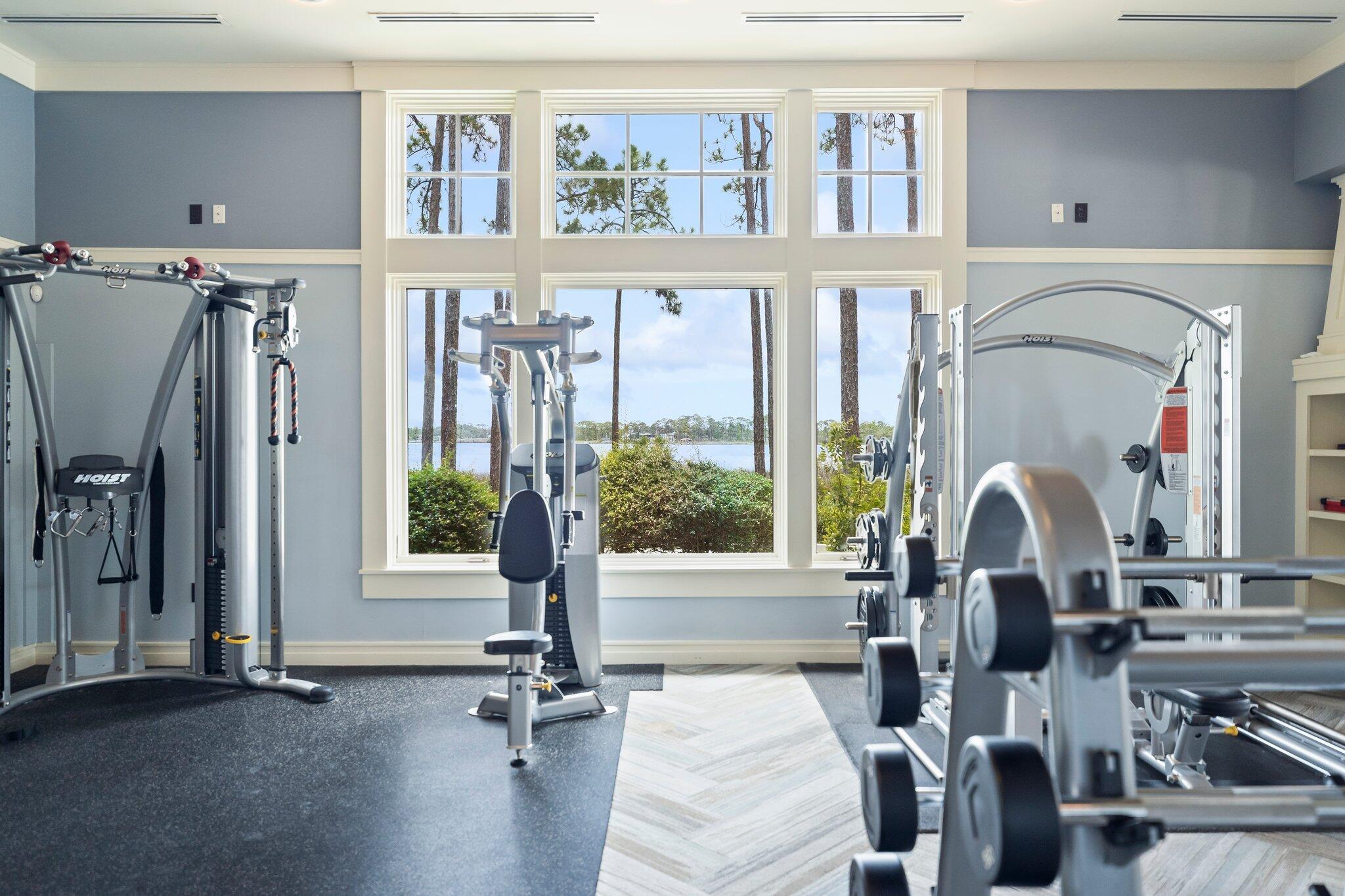 WILD HERON - Residential