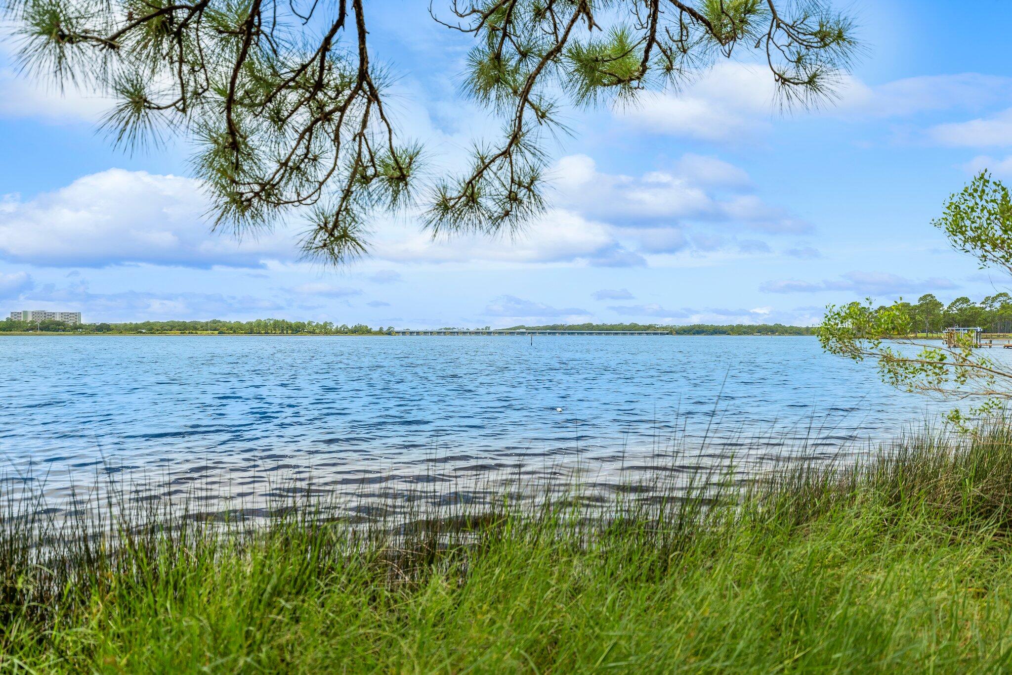 WILD HERON - Residential