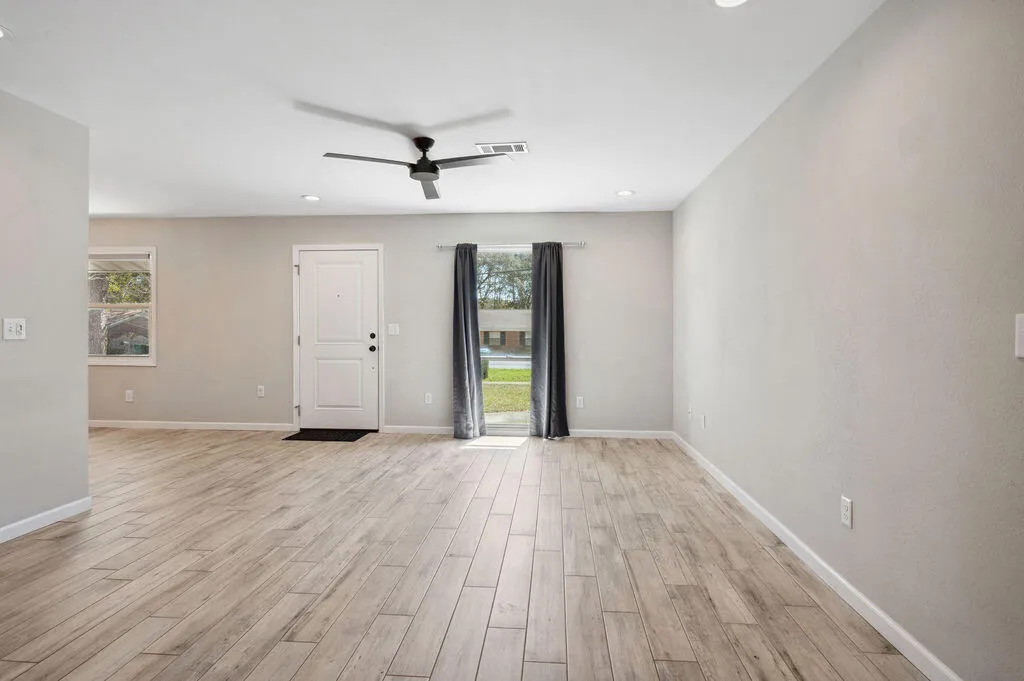 Niceville, Florida 32578, United States, 3 Bedrooms Bedrooms, ,2 BathroomsBathrooms,Residential,Active,88206