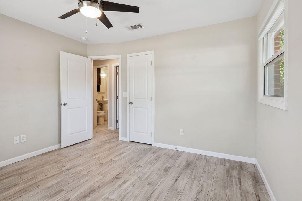 Carol Anne Manor - Residential