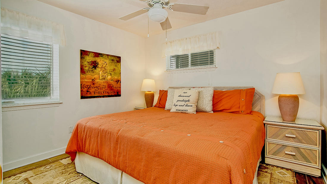 LEEWARD CONDO 2 - Residential