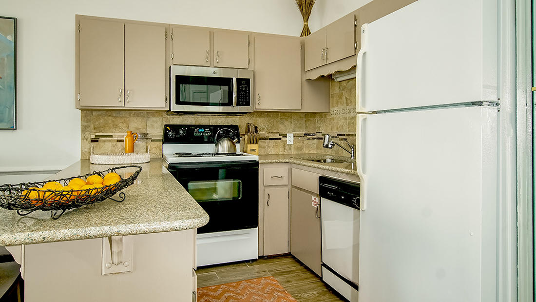 LEEWARD CONDO 2 - Residential