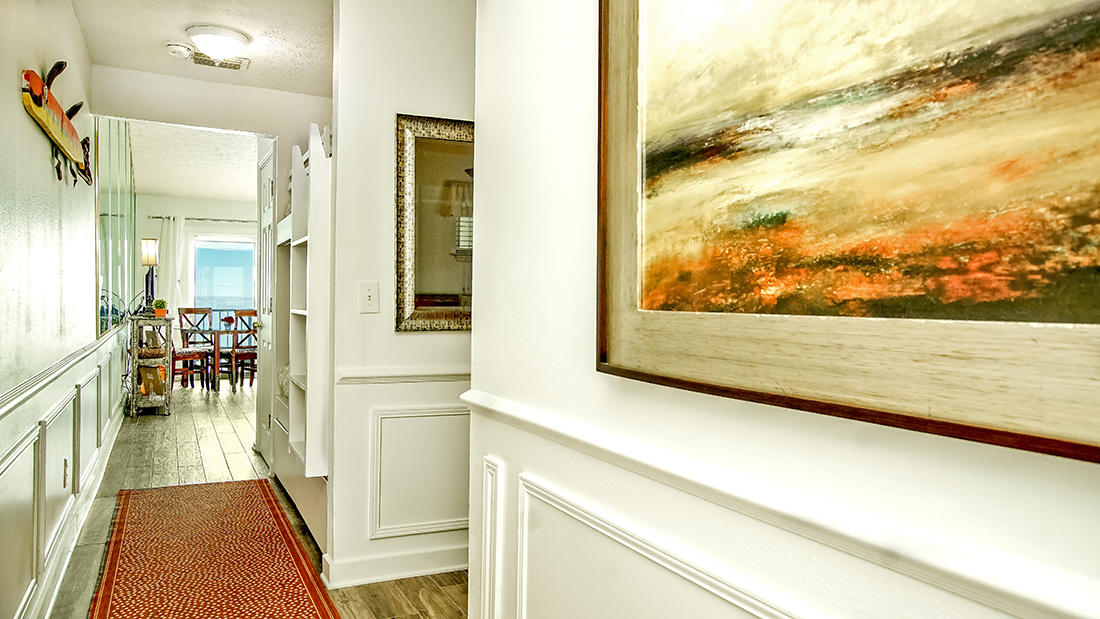 LEEWARD CONDO 2 - Residential