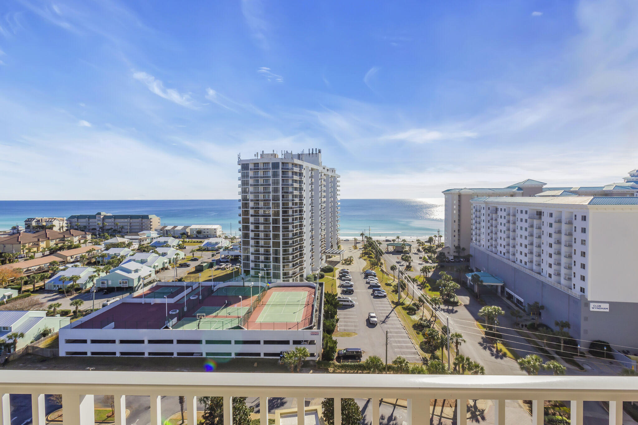 ARIEL DUNES - Residential