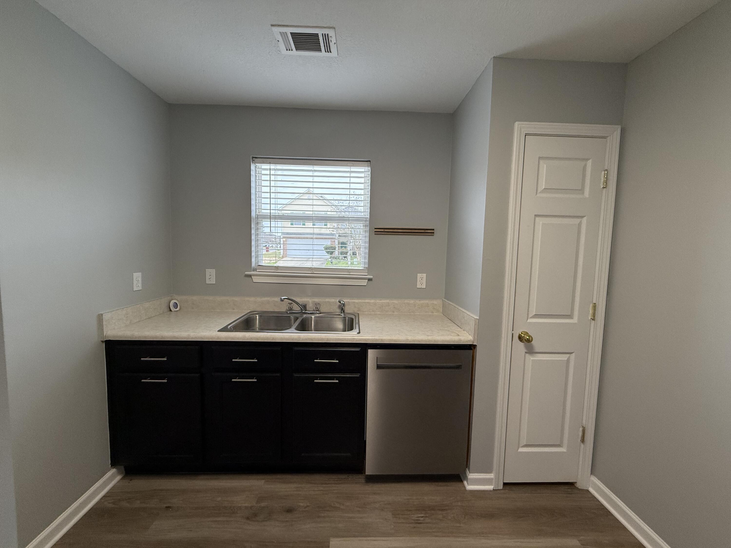 Stillwell Estates - Residential Lease