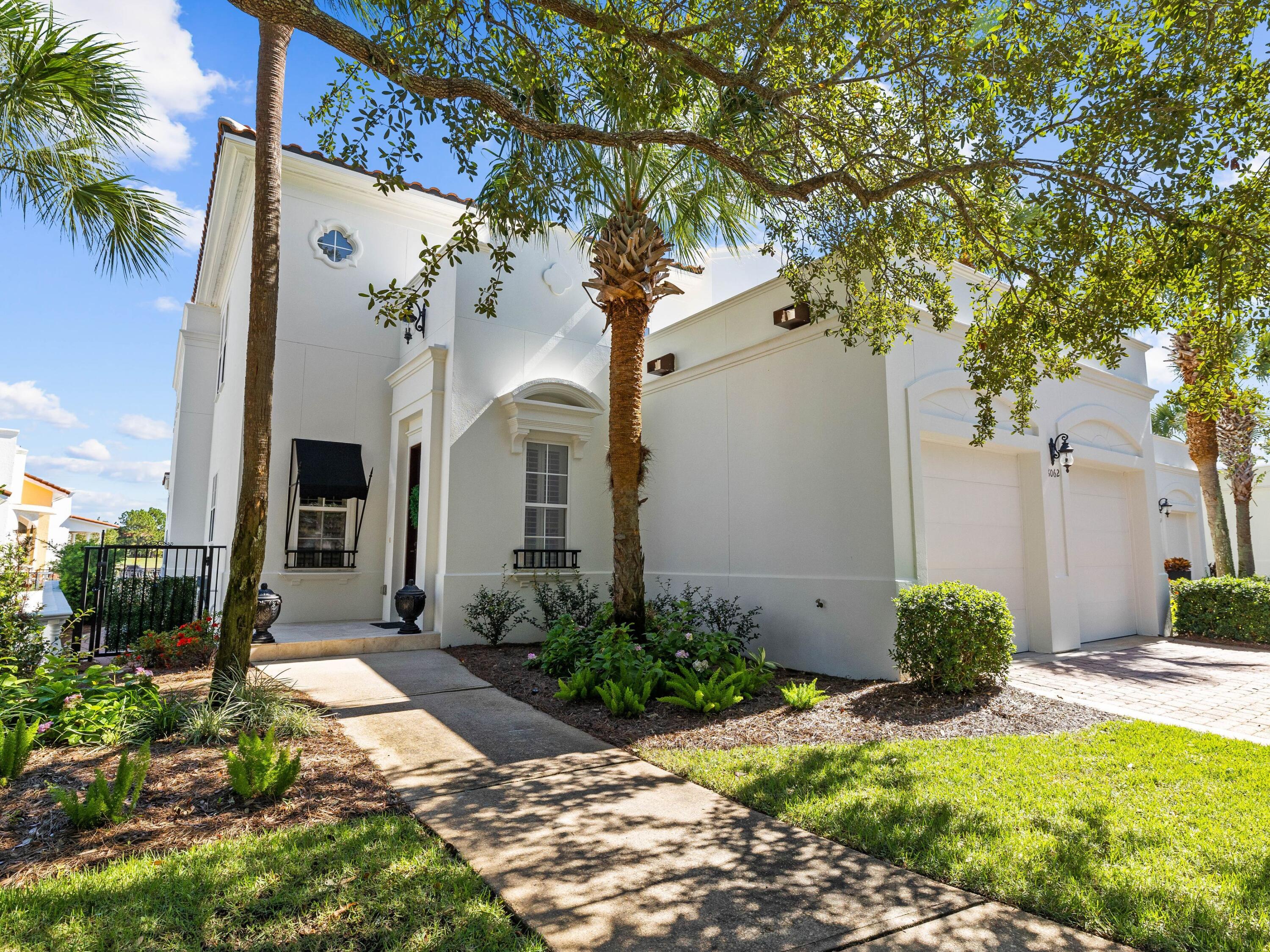 FOUNTAINS AT SANDESTIN - Residential
