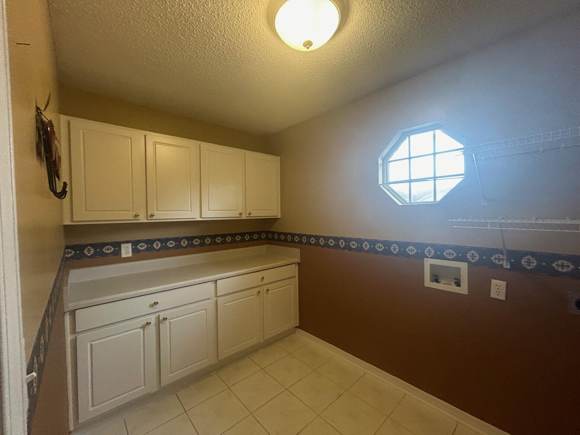 COUNTRYVIEW ESTATES 4TH ADDN PH 6 - Residential Lease