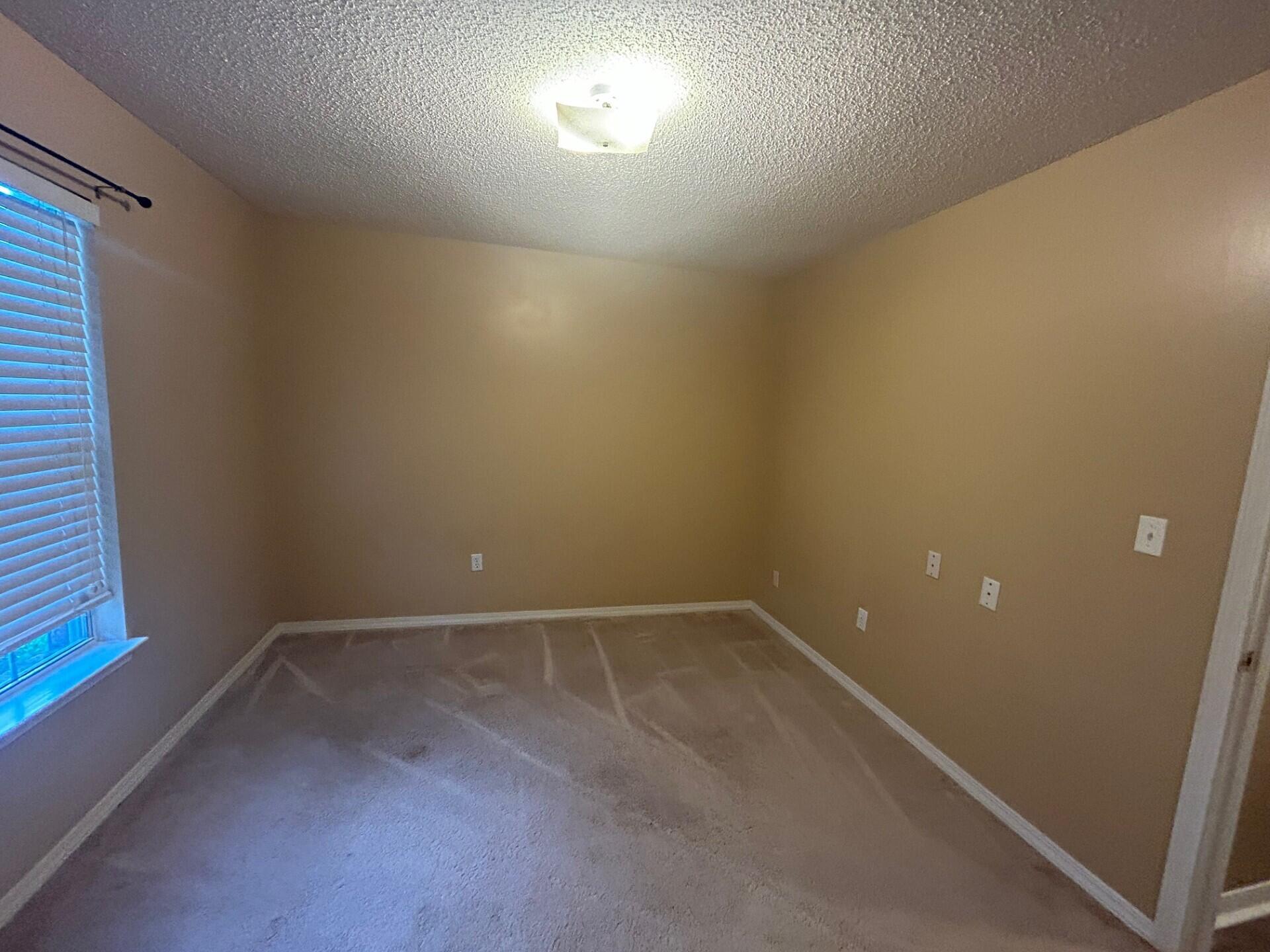 COUNTRYVIEW ESTATES 4TH ADDN PH 6 - Residential Lease