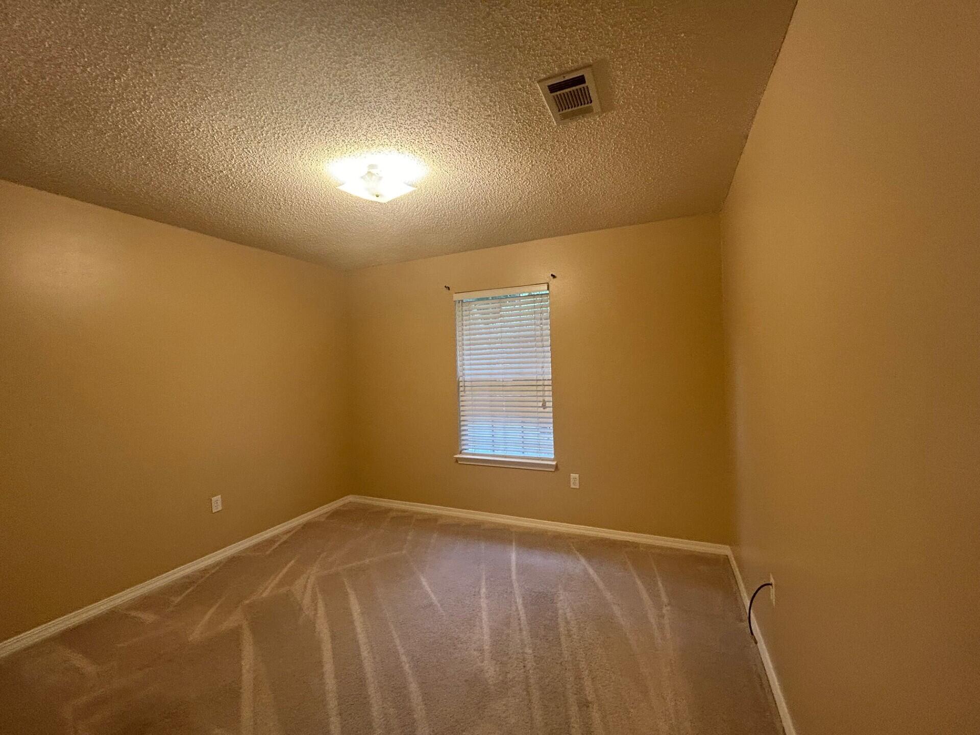 COUNTRYVIEW ESTATES 4TH ADDN PH 6 - Residential Lease