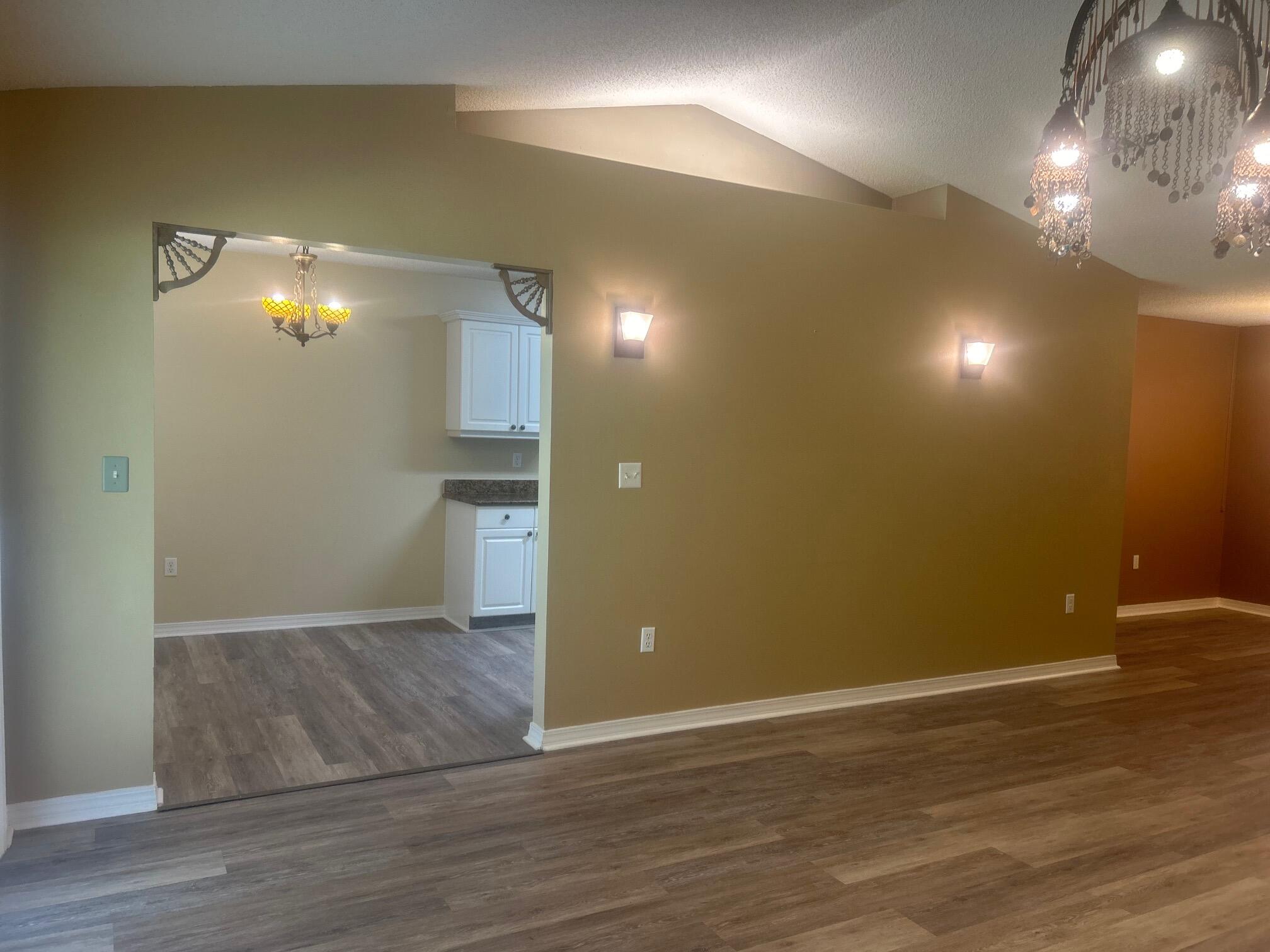 COUNTRYVIEW ESTATES 4TH ADDN PH 6 - Residential Lease