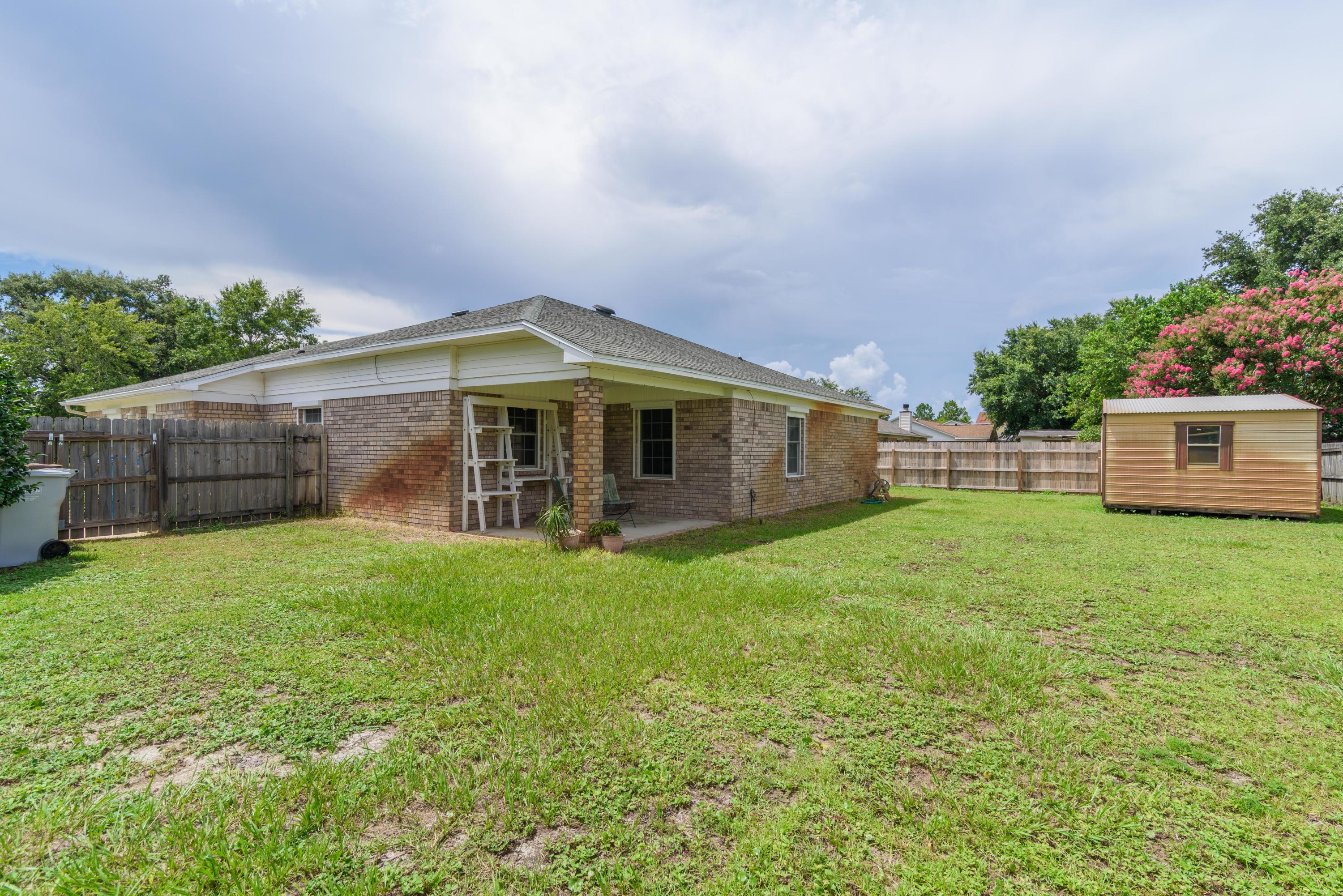 QUAYSIDE VILLAGE - Residential