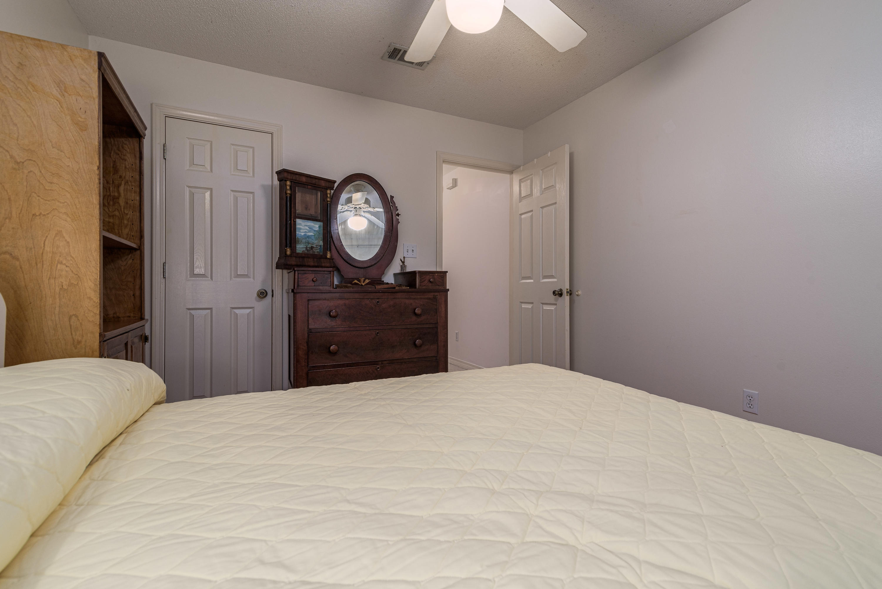 QUAYSIDE VILLAGE - Residential