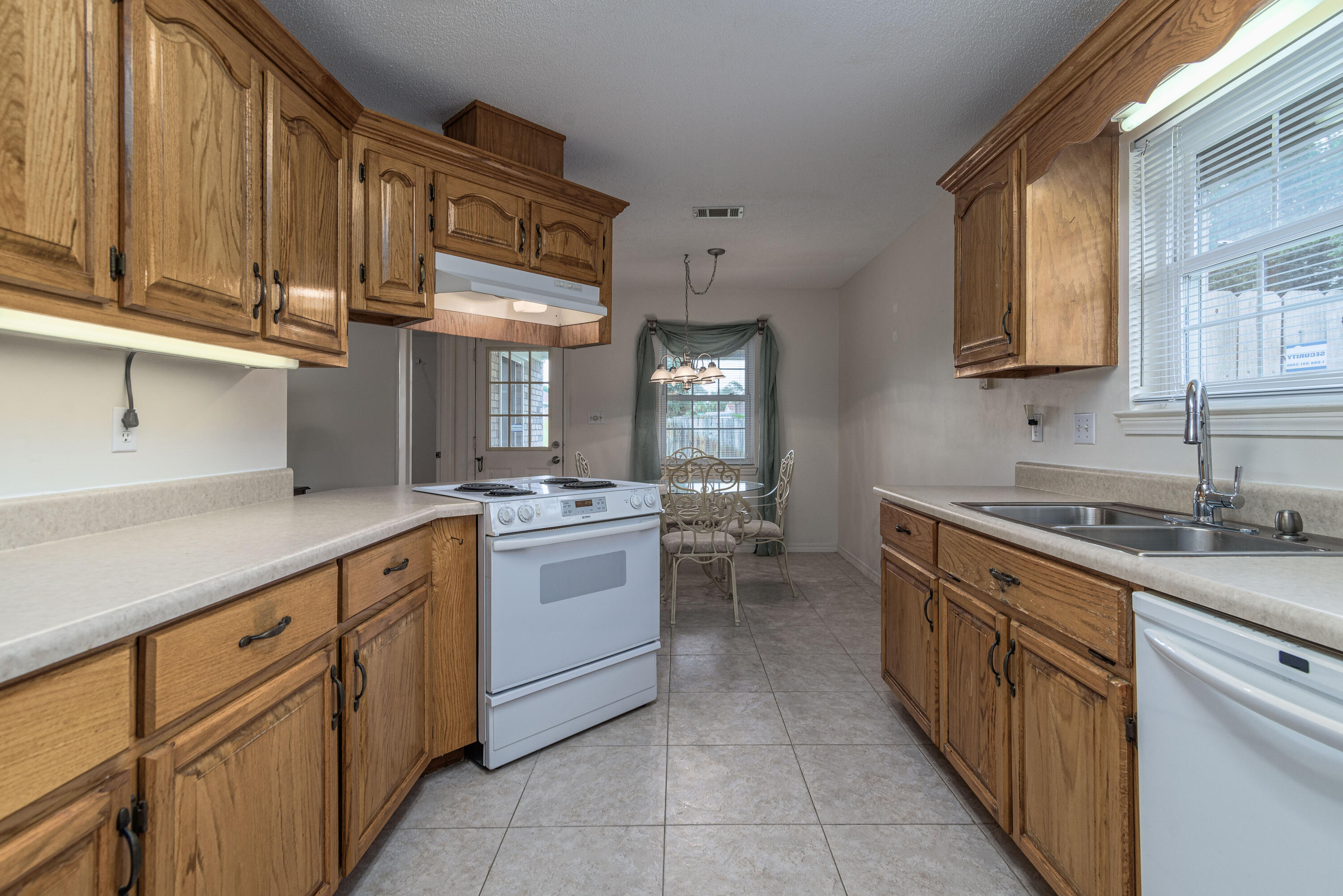 QUAYSIDE VILLAGE - Residential