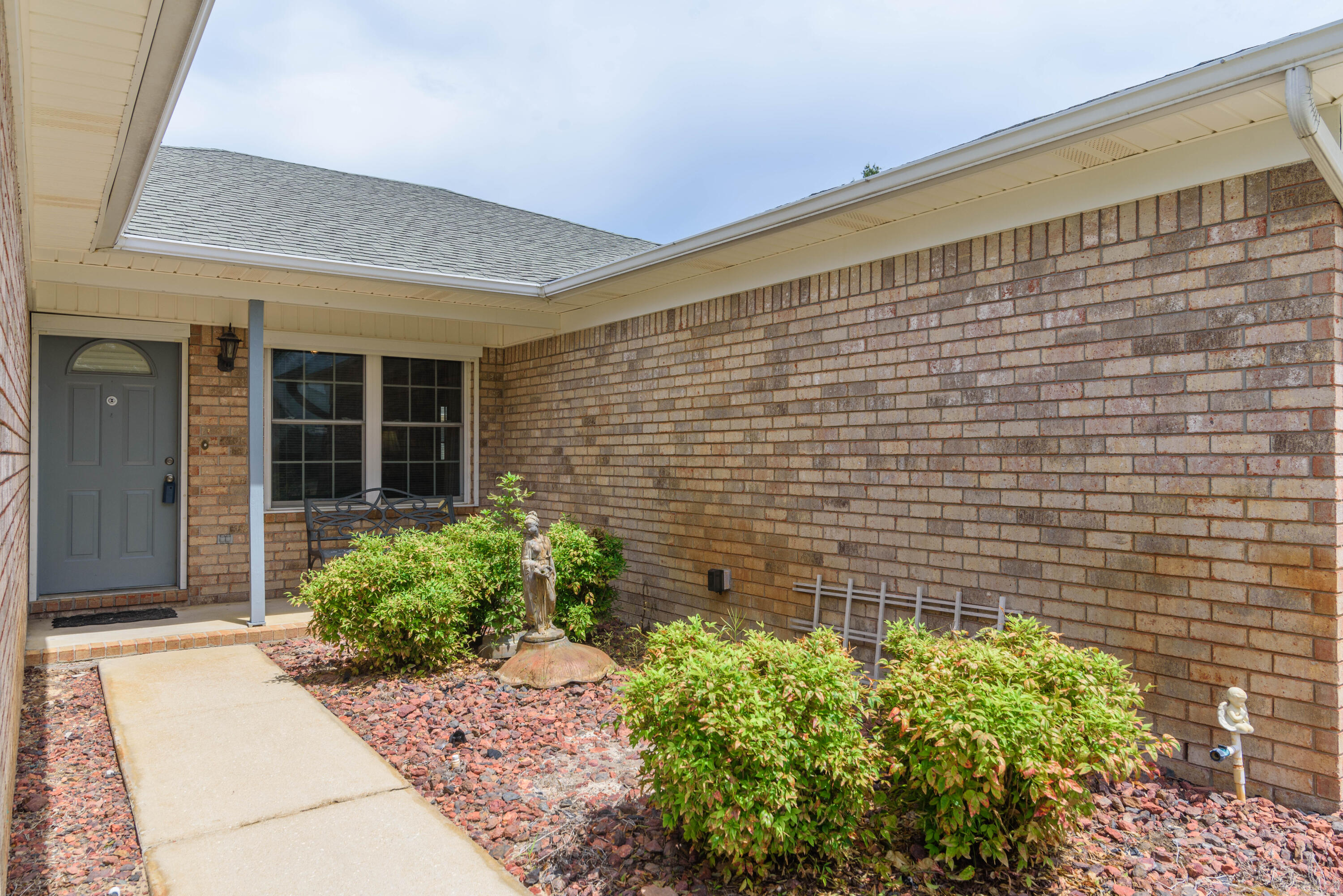 QUAYSIDE VILLAGE - Residential