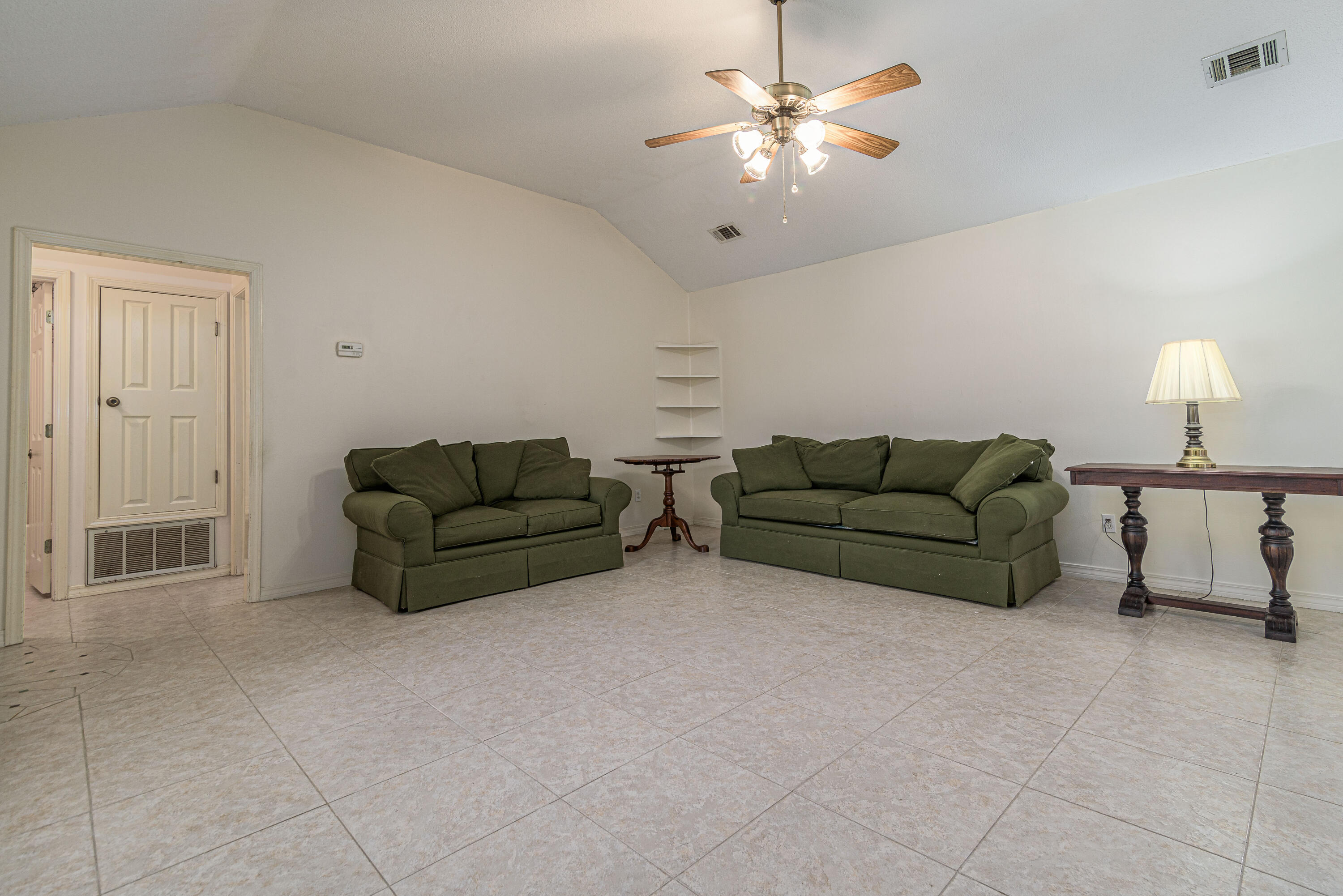 QUAYSIDE VILLAGE - Residential