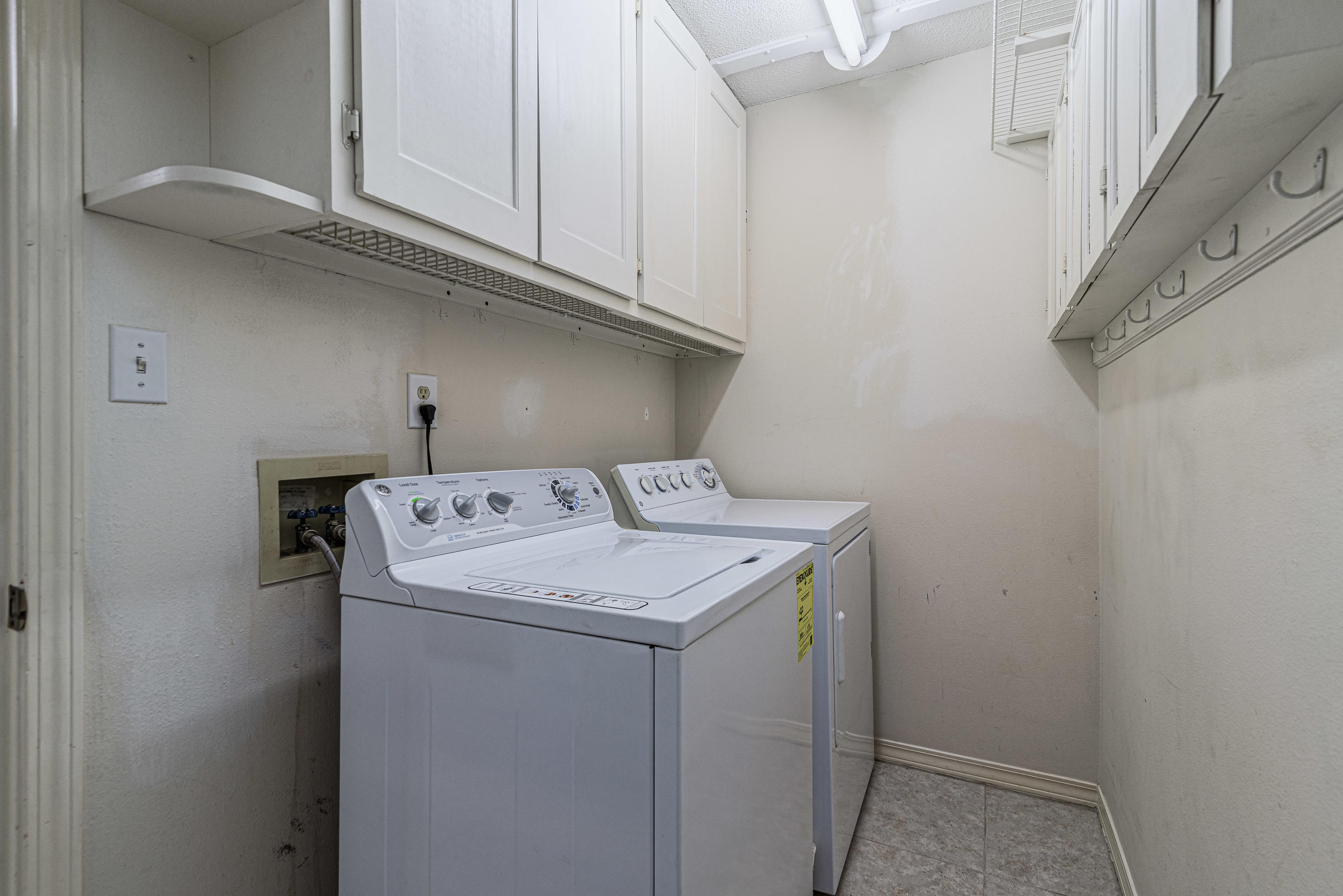 QUAYSIDE VILLAGE - Residential