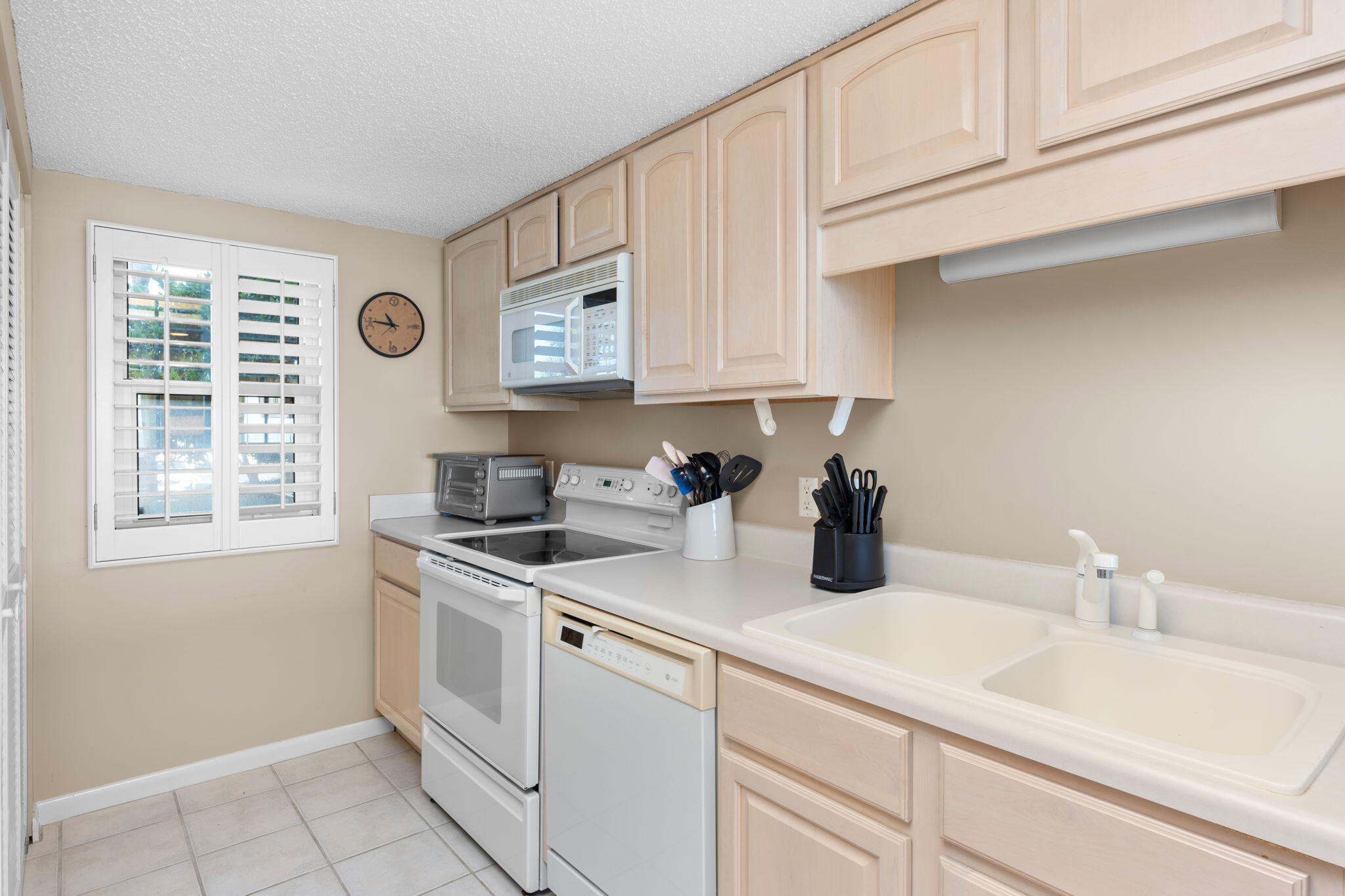 GRAND MARINER PH 3 - Residential