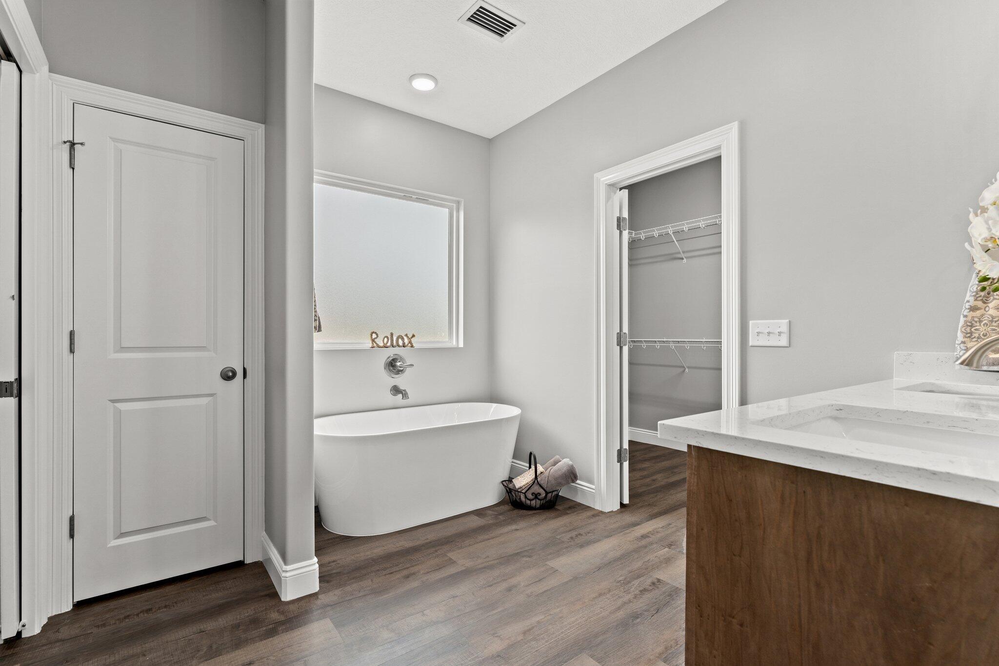 Cedar Creek Chase - Residential