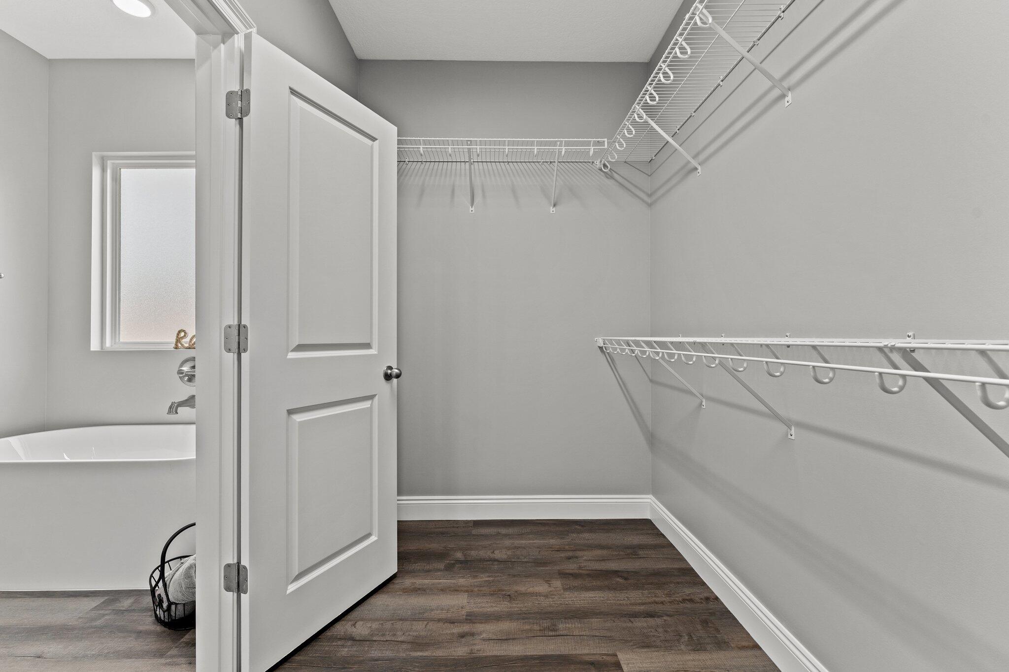 Cedar Creek Chase - Residential