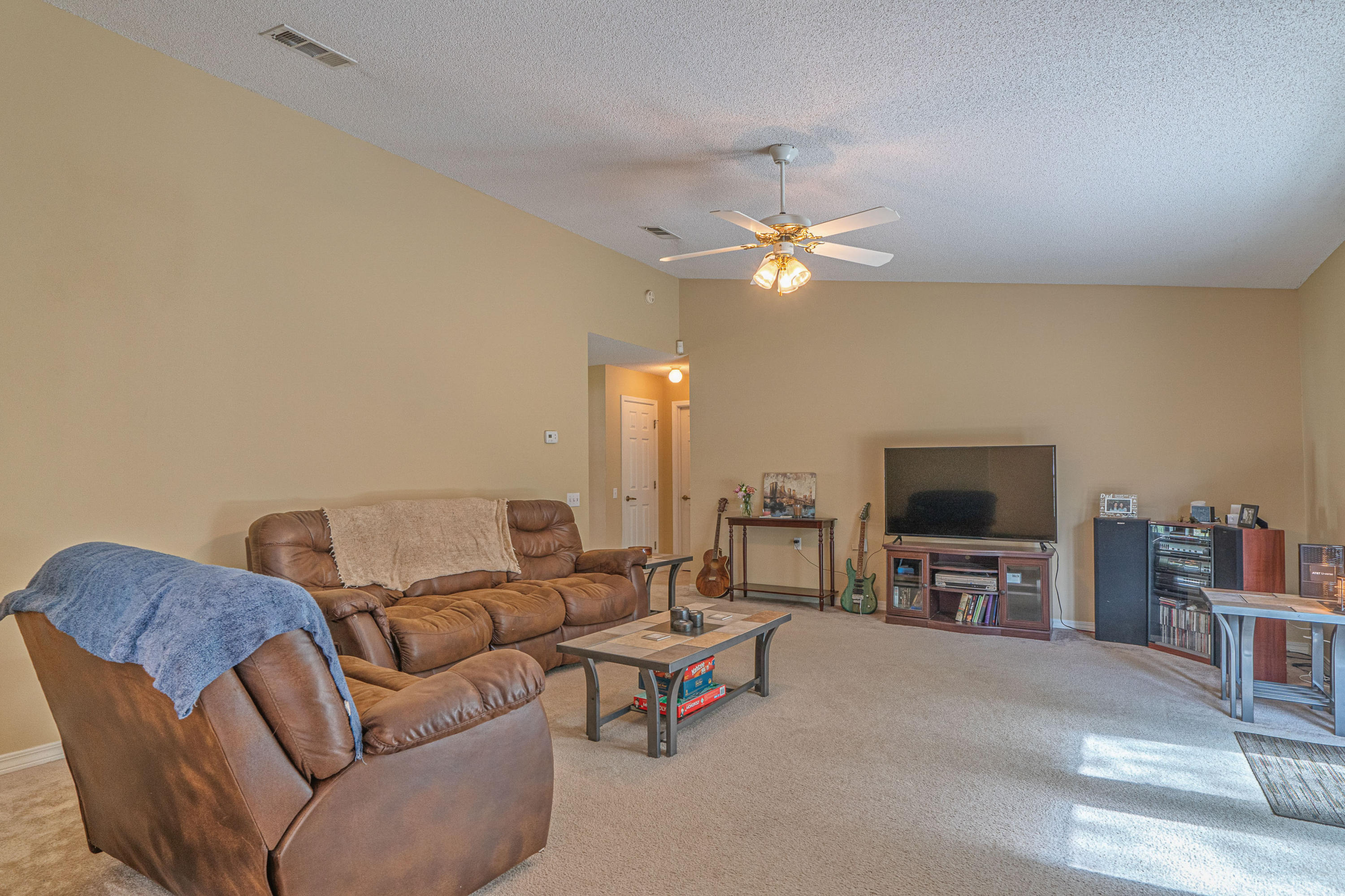 RIVER RUN ESTATES - Residential