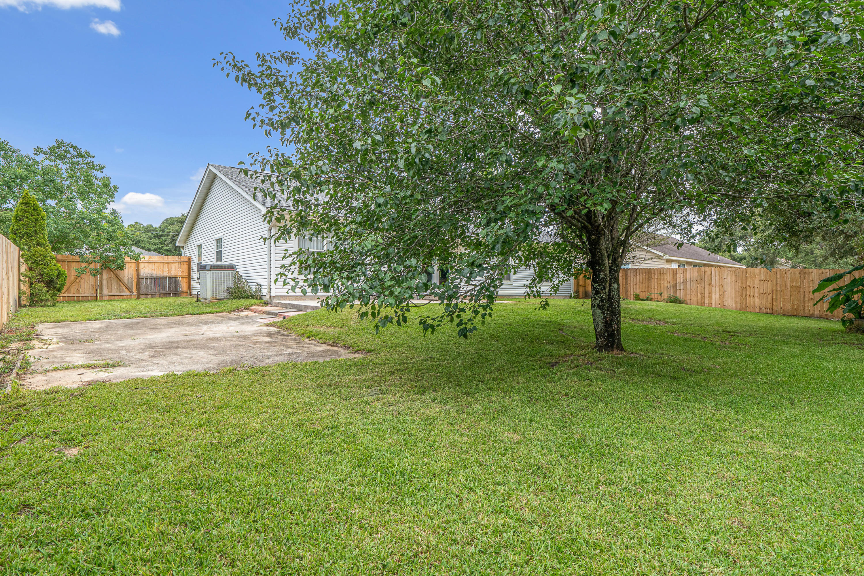 RIVER RUN ESTATES - Residential