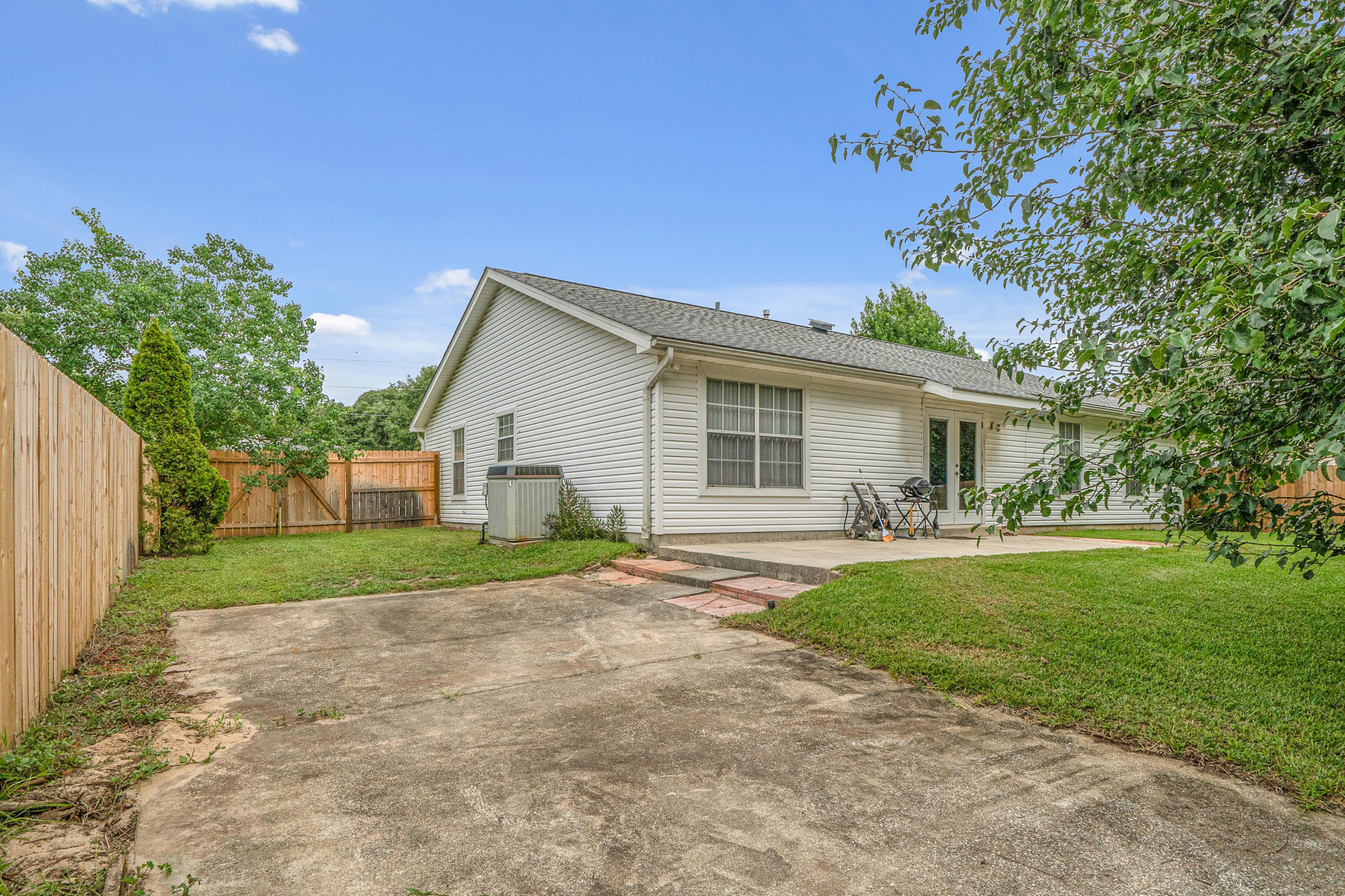 RIVER RUN ESTATES - Residential