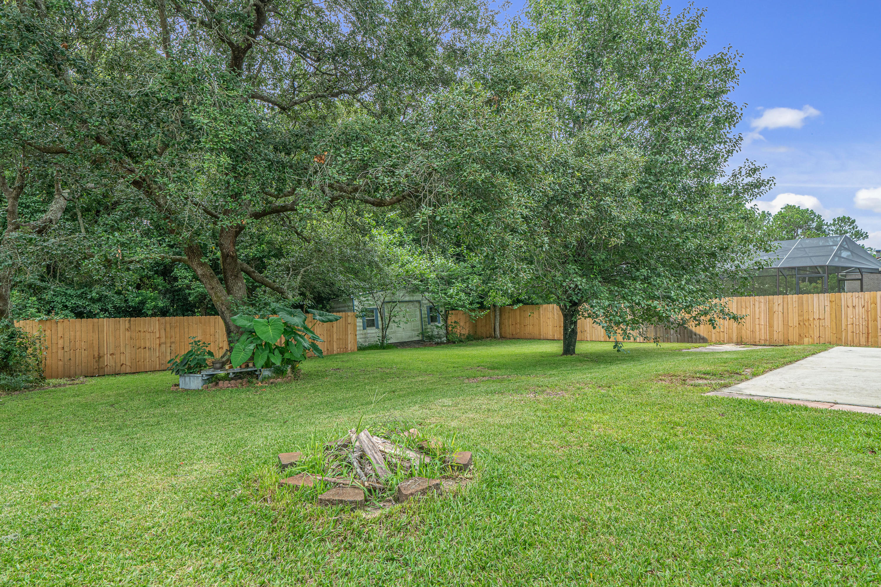 RIVER RUN ESTATES - Residential