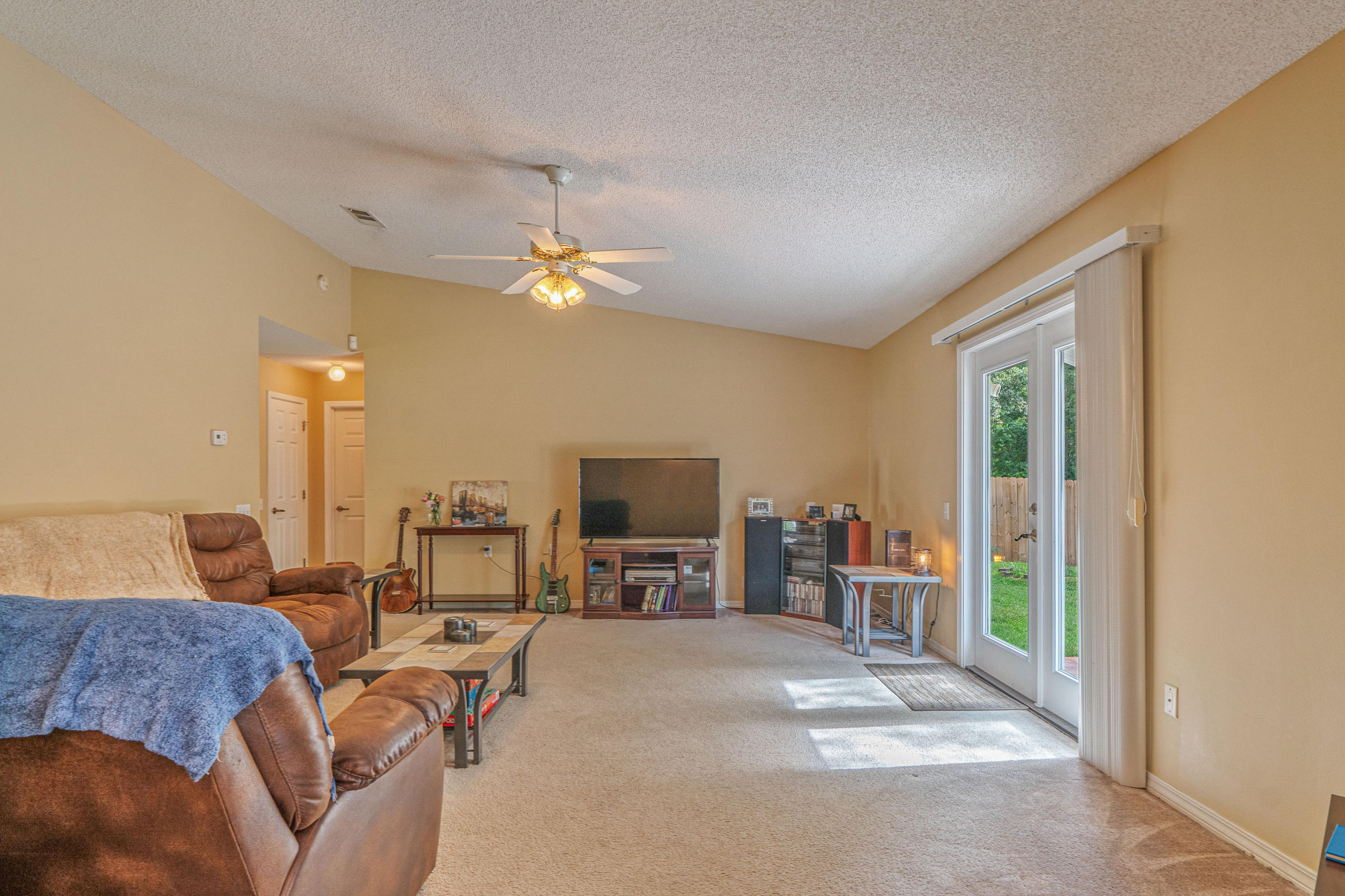 RIVER RUN ESTATES - Residential