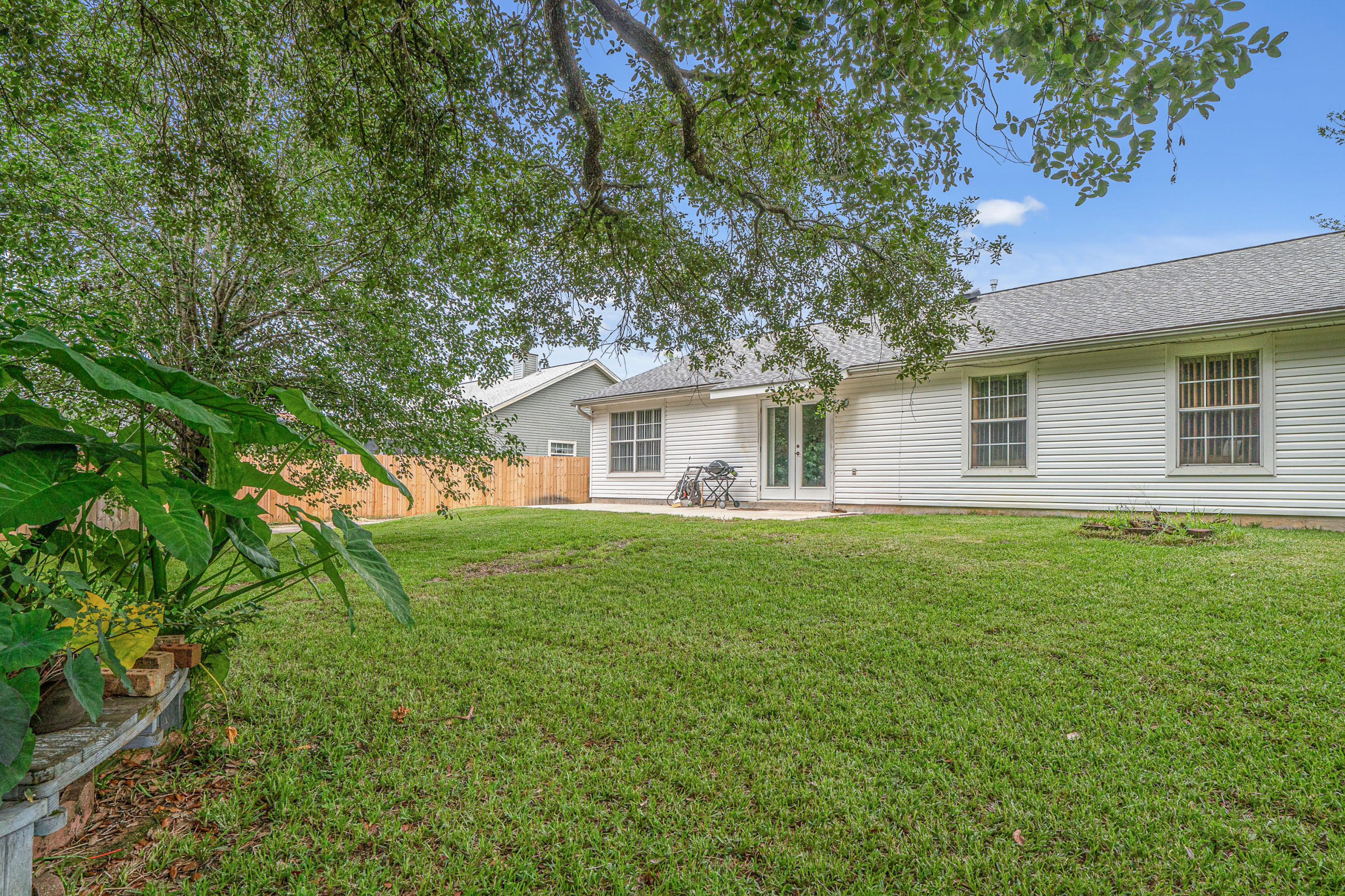 RIVER RUN ESTATES - Residential