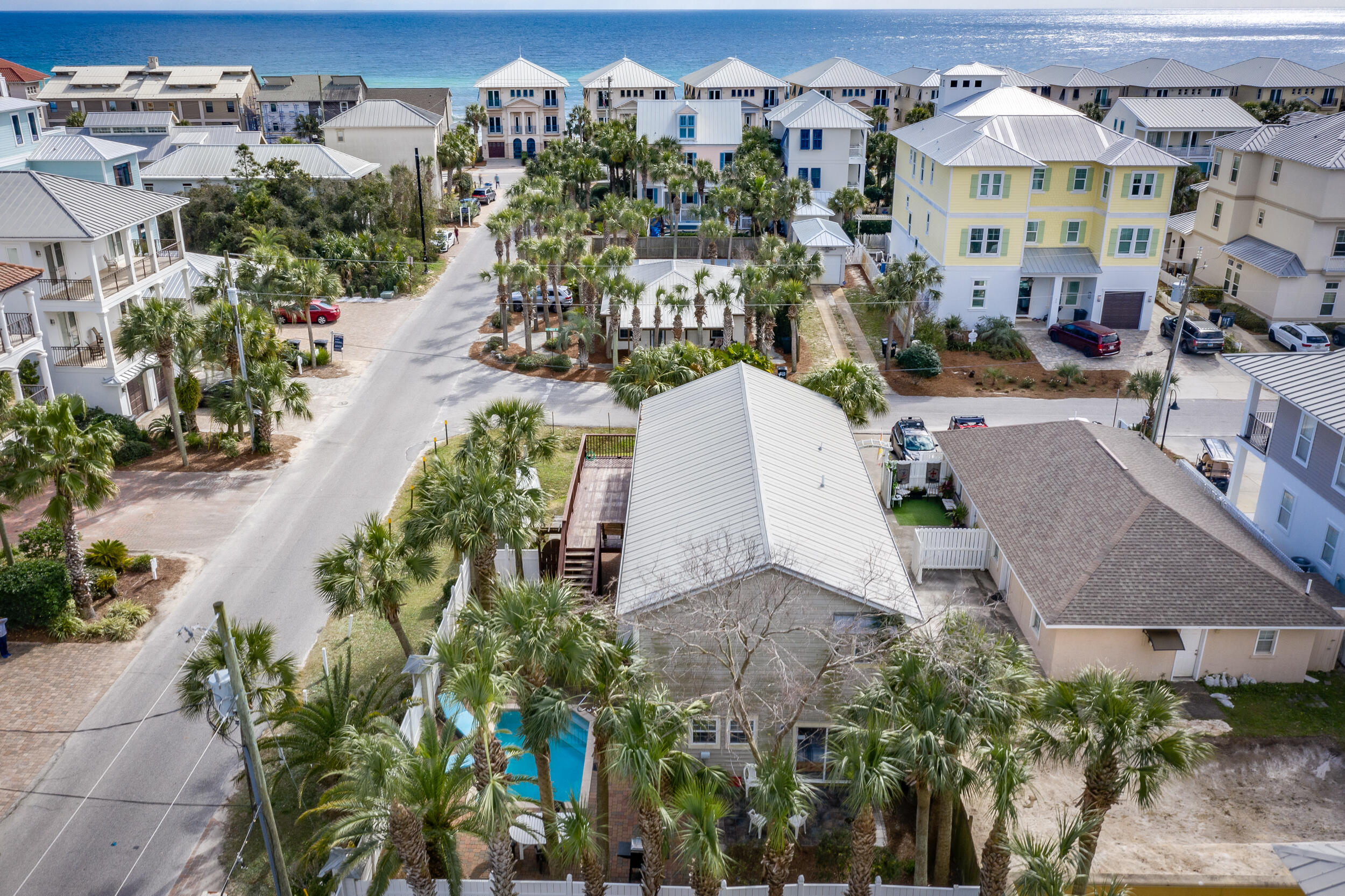 FRANGISTA BEACH 1ST ADDN - Residential