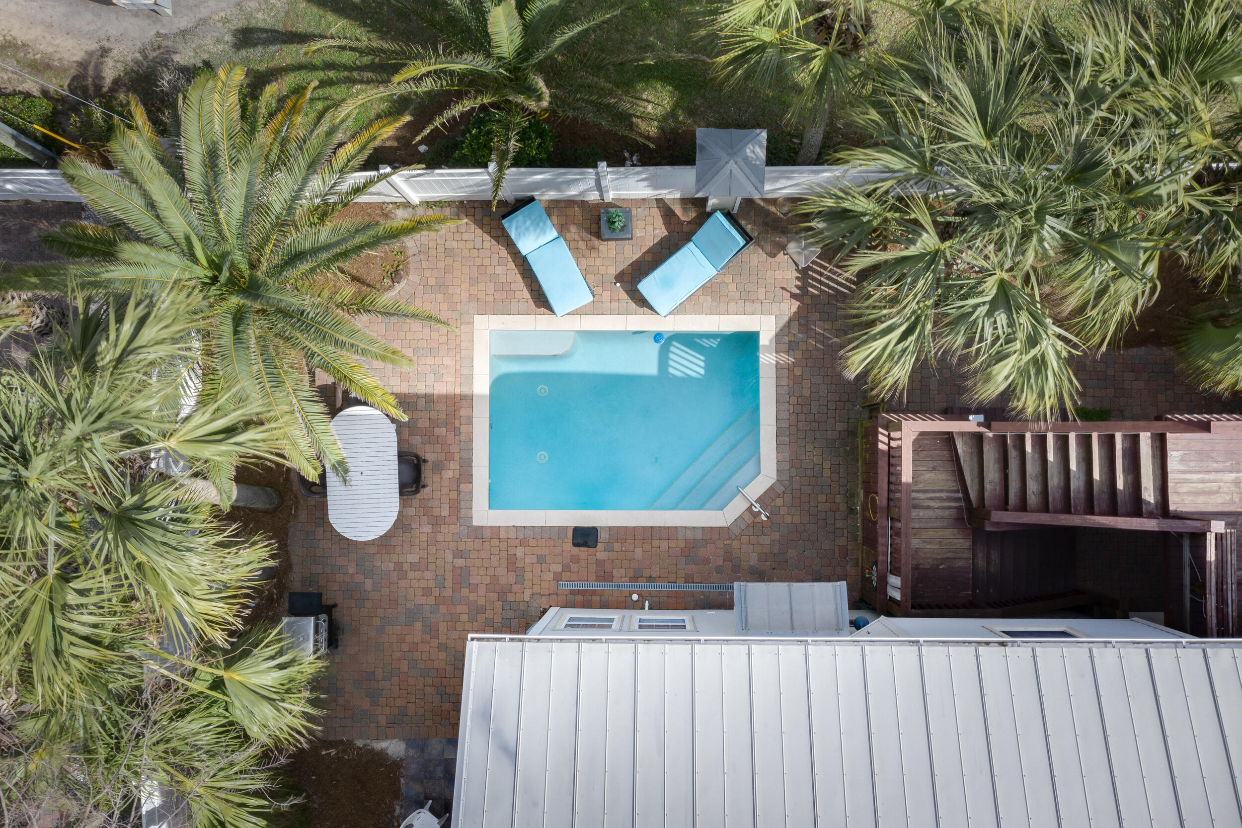 FRANGISTA BEACH 1ST ADDN - Residential