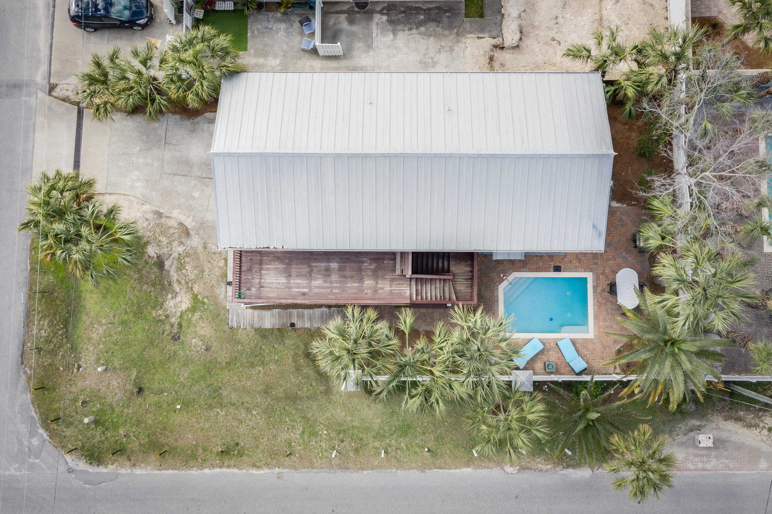 FRANGISTA BEACH 1ST ADDN - Residential