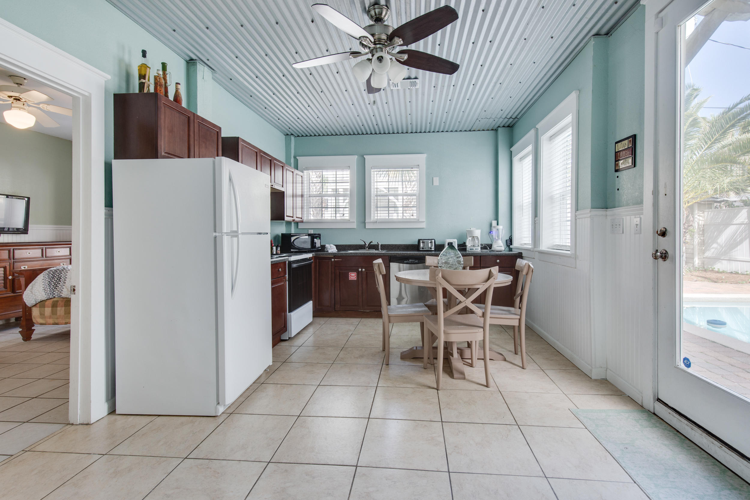 FRANGISTA BEACH 1ST ADDN - Residential