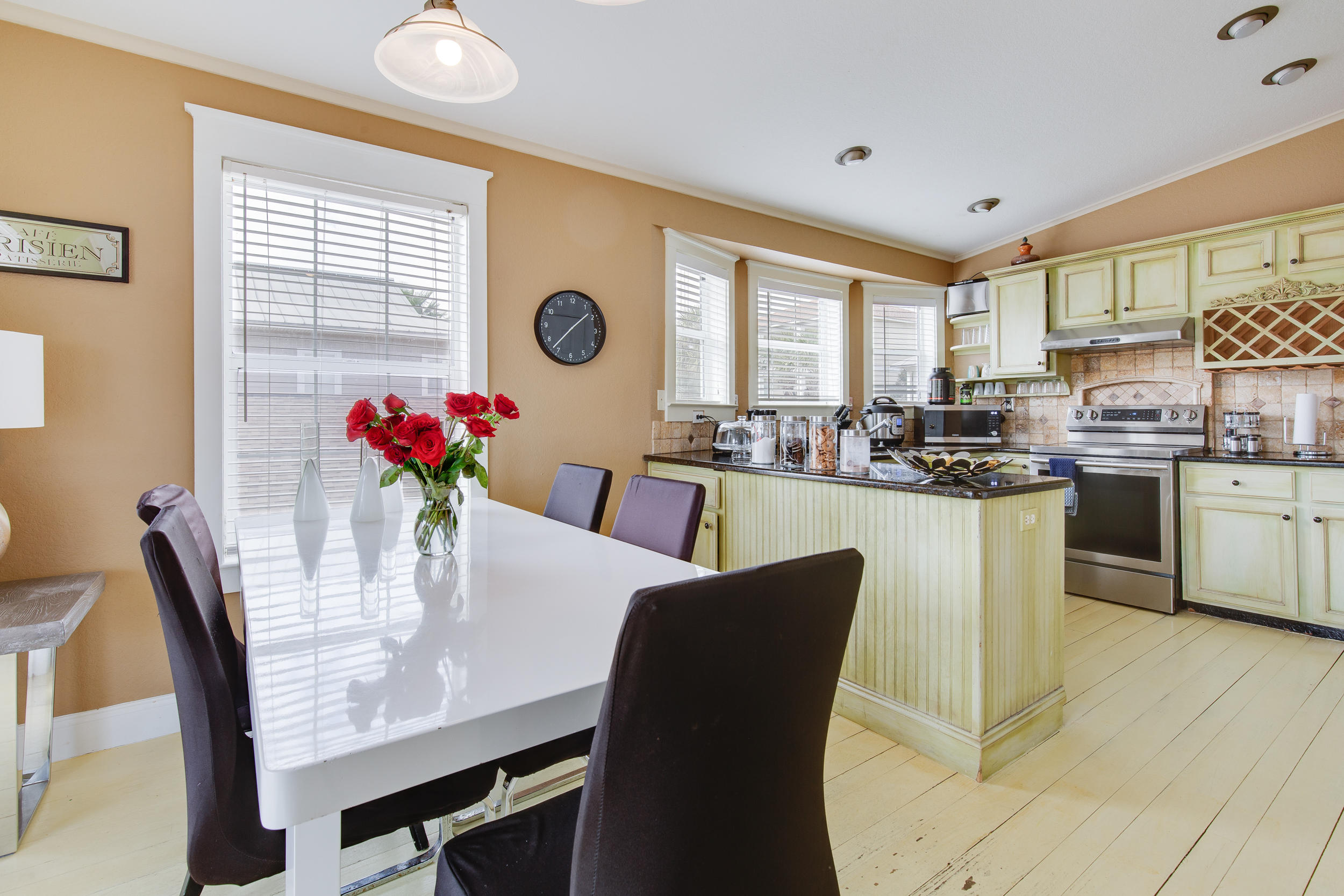 FRANGISTA BEACH 1ST ADDN - Residential