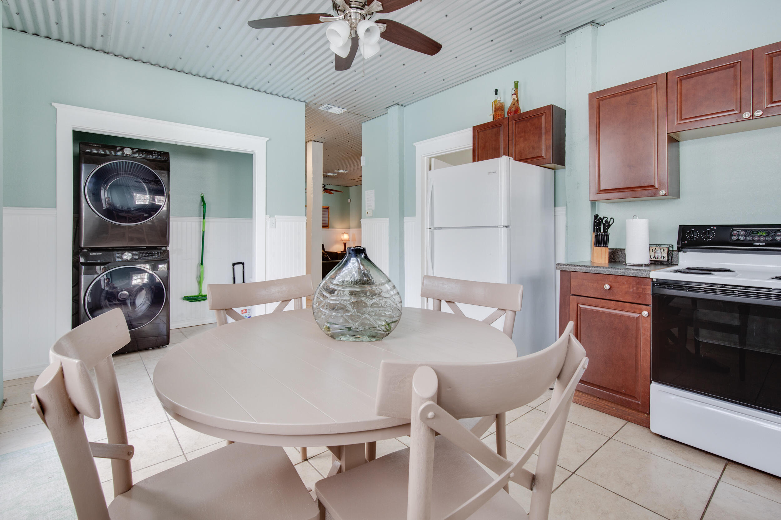 FRANGISTA BEACH 1ST ADDN - Residential