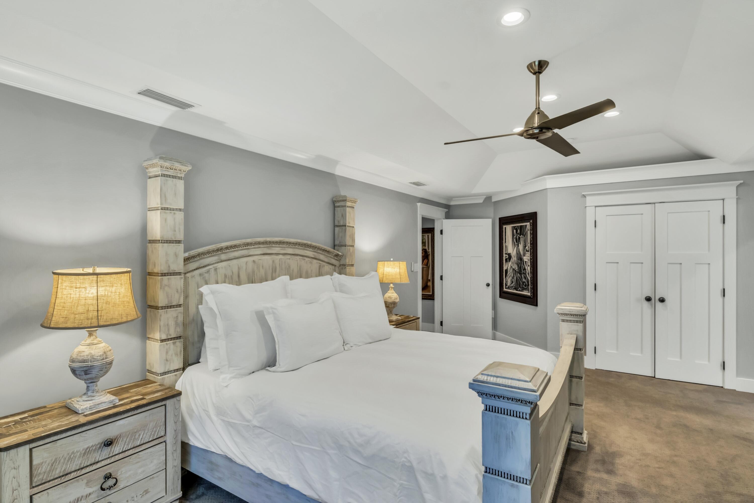 DRIFTWOOD ESTATES - Residential